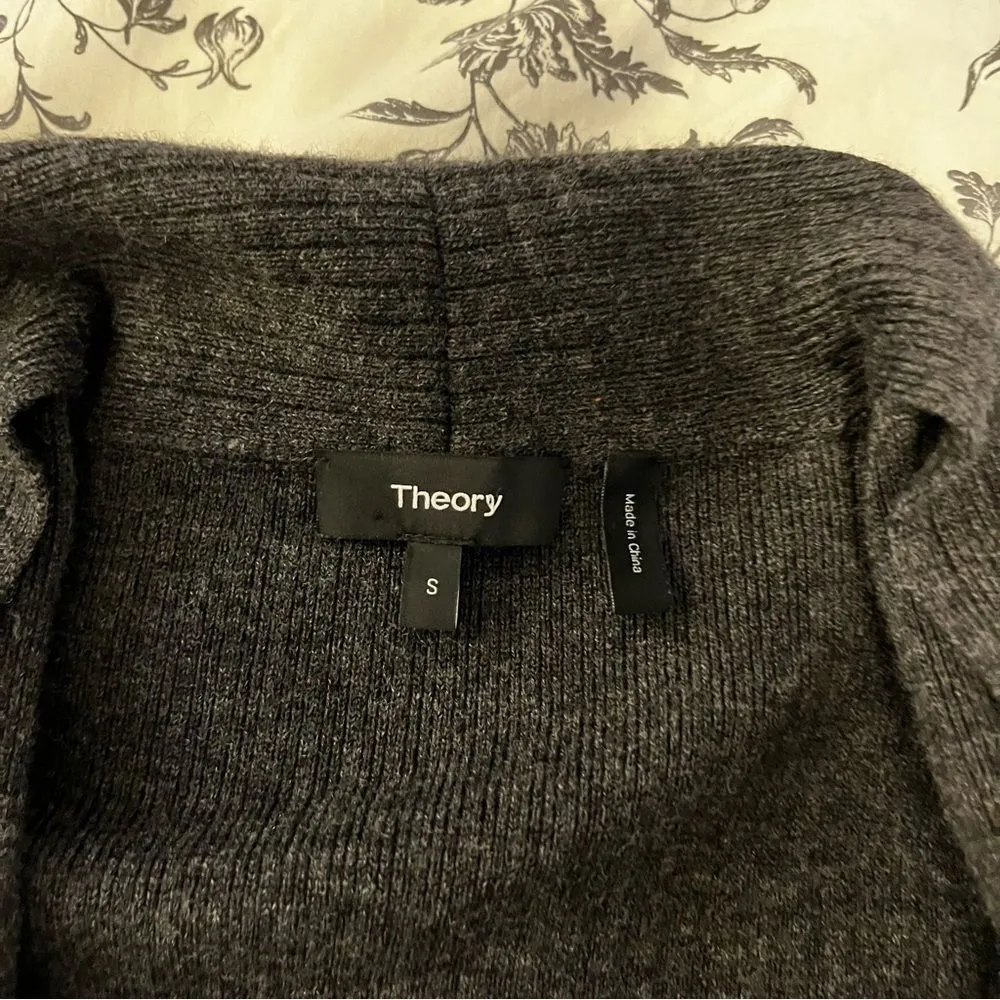 Theory  95% wool dark grey cardigan size small - Image 2
