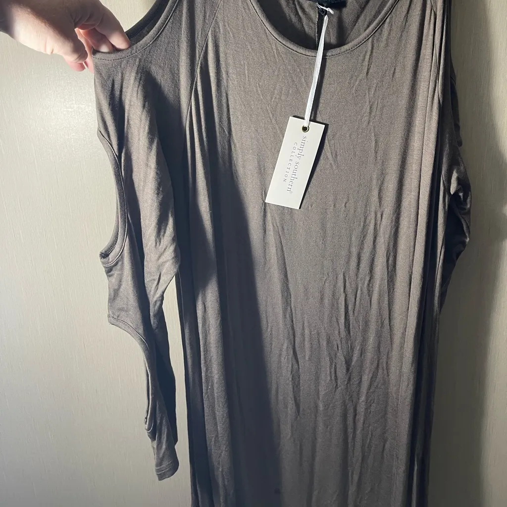 Simply southern NWT medium sleeve cut out detail dress - Image 3