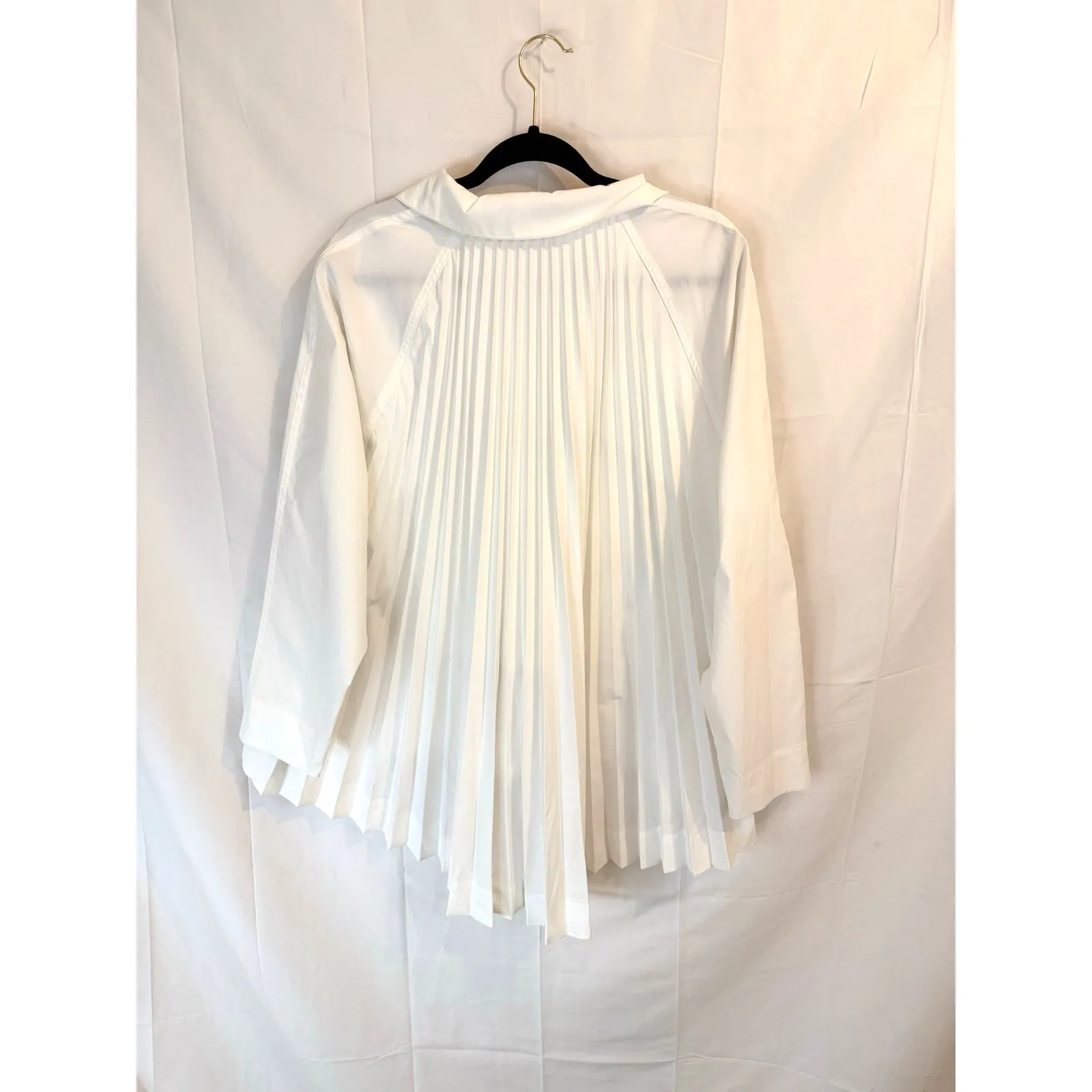 Athleta Sojourn Top White size M - Image 2