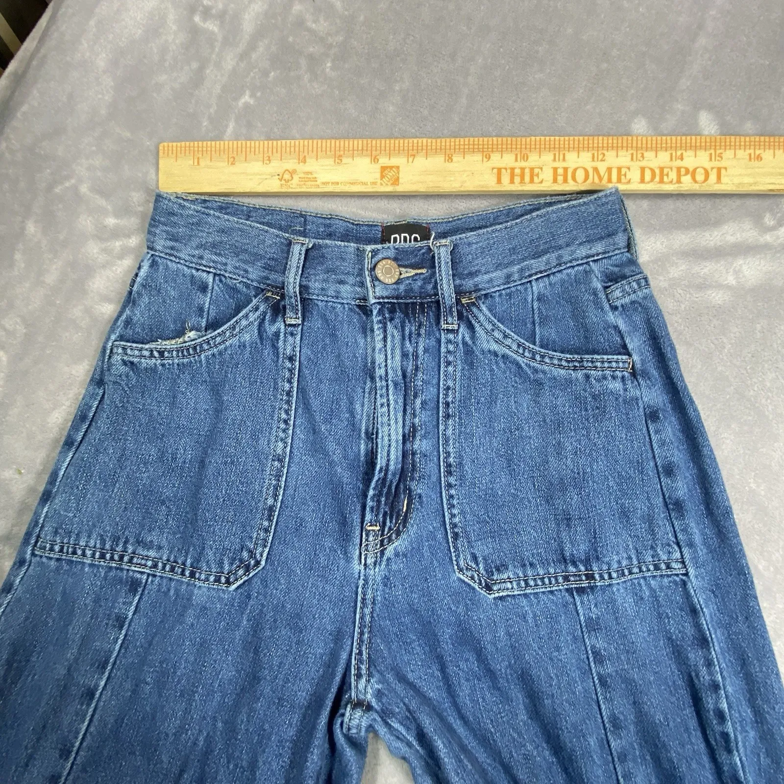 BDG Cargo Jeans Women 26 High-Rise Baggy Medium Wash Denim Skater Hip Hop Grunge - Image 6