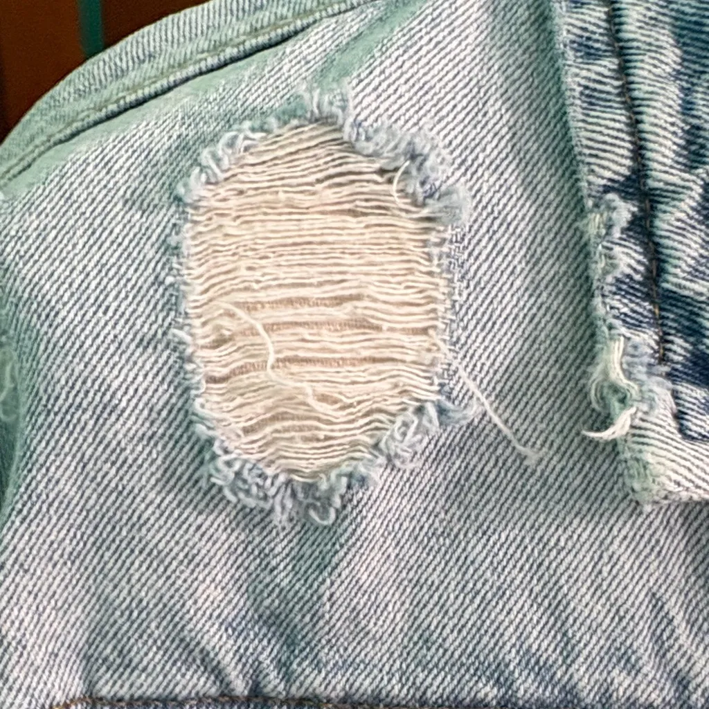 Classic Light Blue Distressed Jean Jacket Size M - Image 8