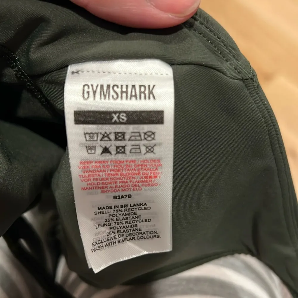 Gymshark Women's Longline Sports Bra - green XS - Image 4