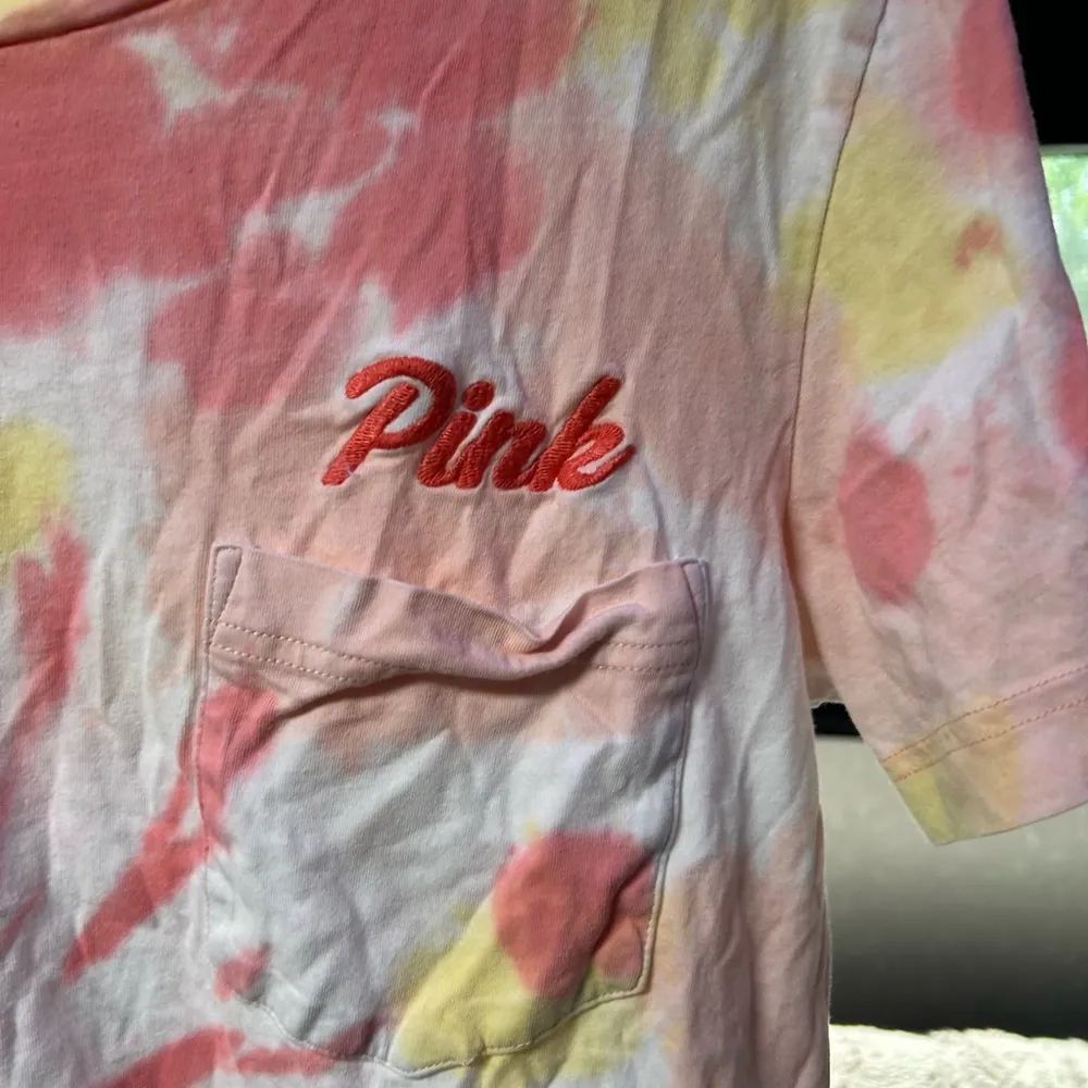 Victoria secret size small shirt - Image 2