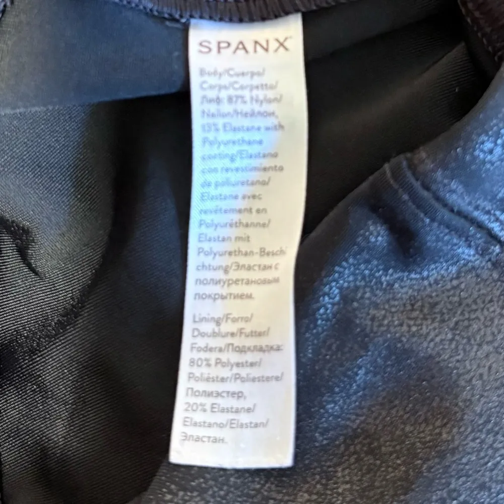 SPANXS Black Metallic Shimmer Tummy Control Smoothing Shaping  Leggings Sz M💚 - Image 8