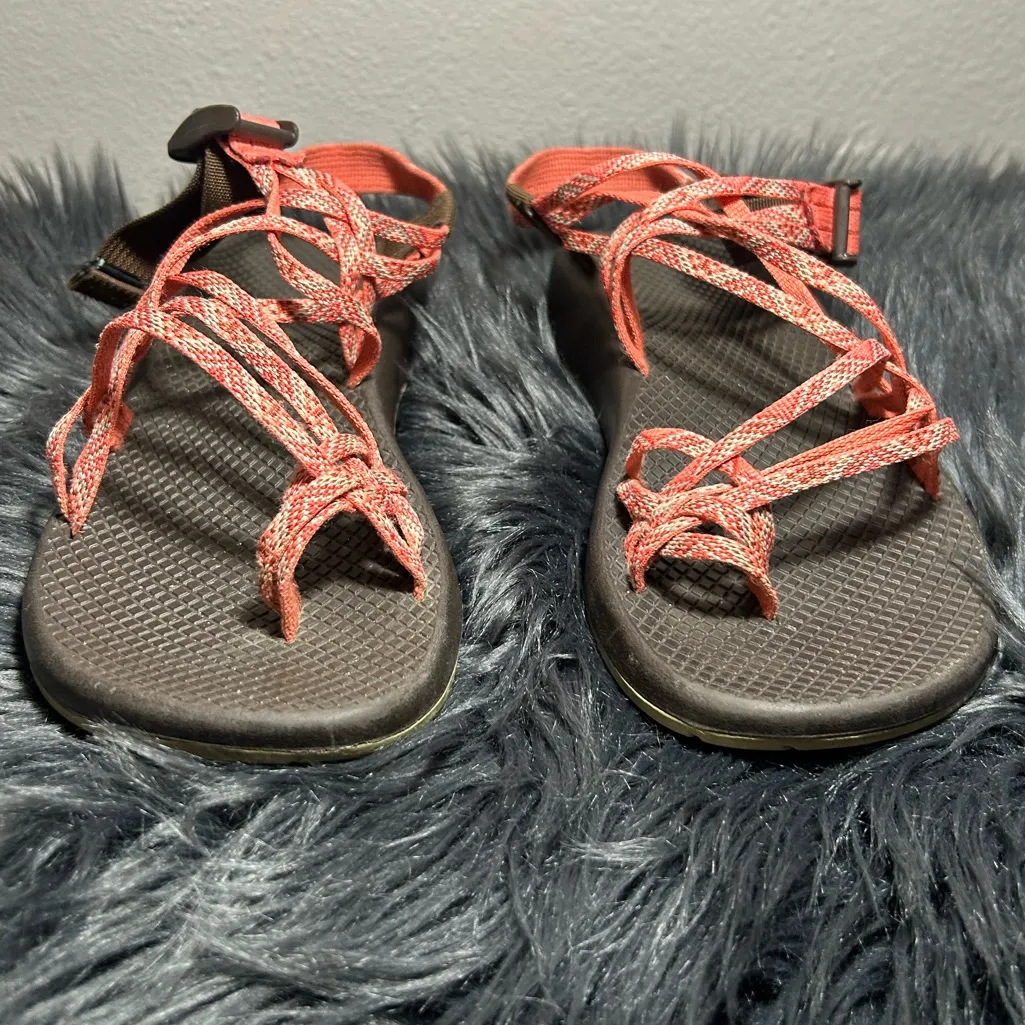 Chaco ZX/2 Vibram  Brown Base w/ Red/Woven Printed Straps Sandals Coral Sz 9 - Image 5