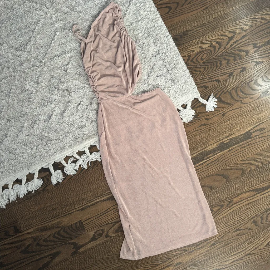 Boutique Asymmetrical side cut out light peach pink one shoulder midi dress sm - Image 7