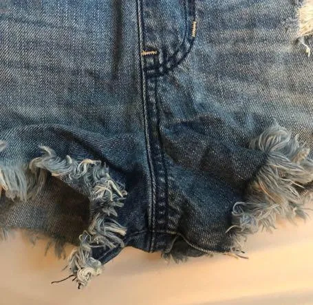 Hollister DENIM OVERALL SHORTS - Image 2