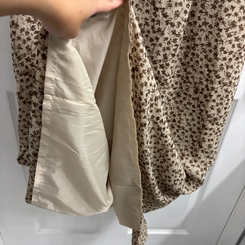 Vintage Maxi Dress Tan Ditsy Floral Size 14 Short Sleeve Brown - Image 4