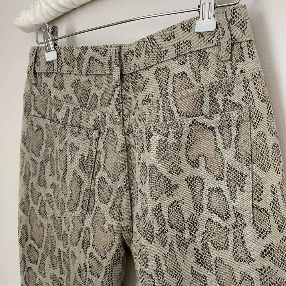 Le Lis Pants Snake Print Denim Frayed Crop Casual Trendy Jeans Pattern Unique - Image 6