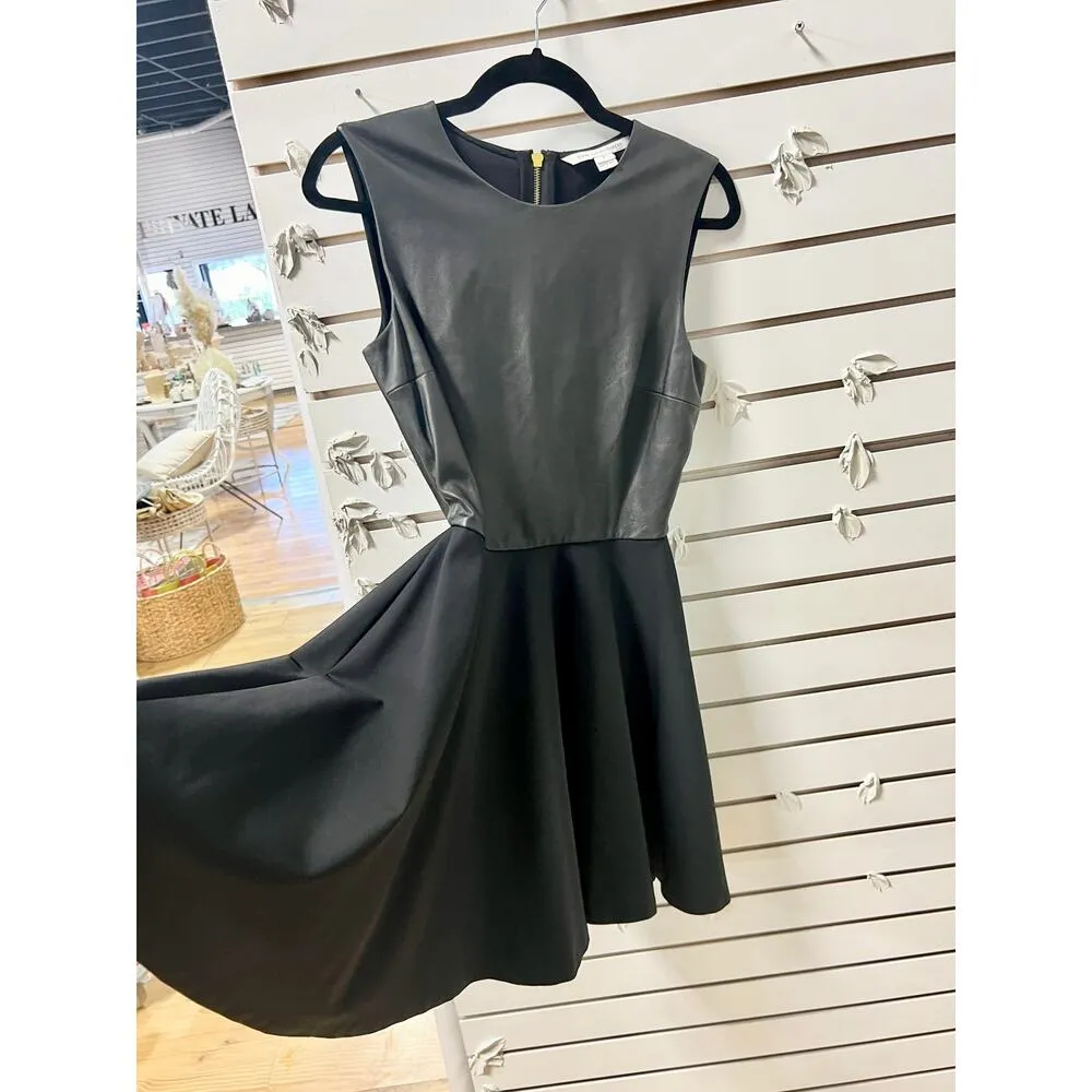 Diane Von Furstenberg Jeannie Sleeveless Faux Leather Combo Mini Dress Black 6 - Image 3