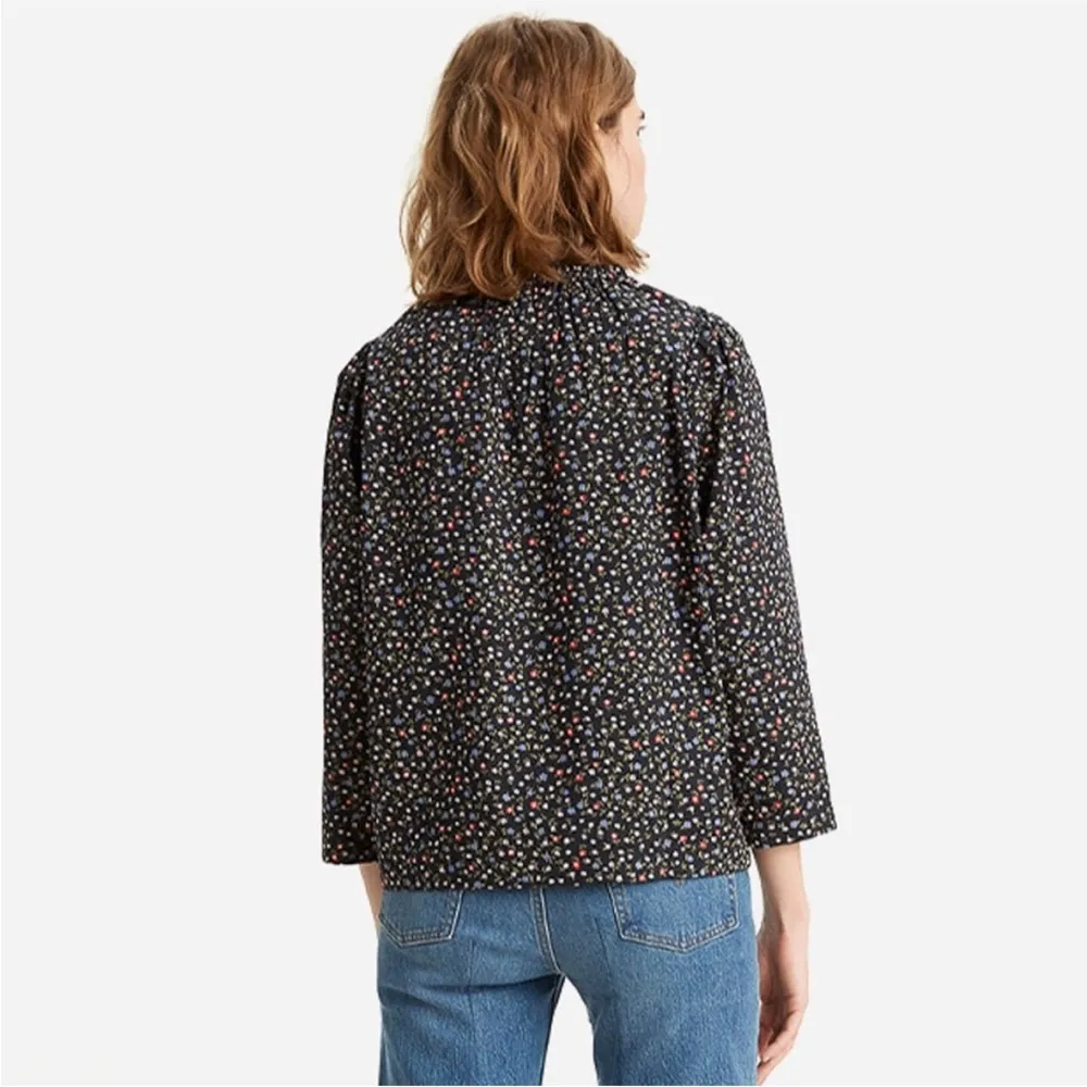 NWT Women’s Levi’s Lena Ruffled Crewneck Blouse size XL multicolor floral print - Image 3
