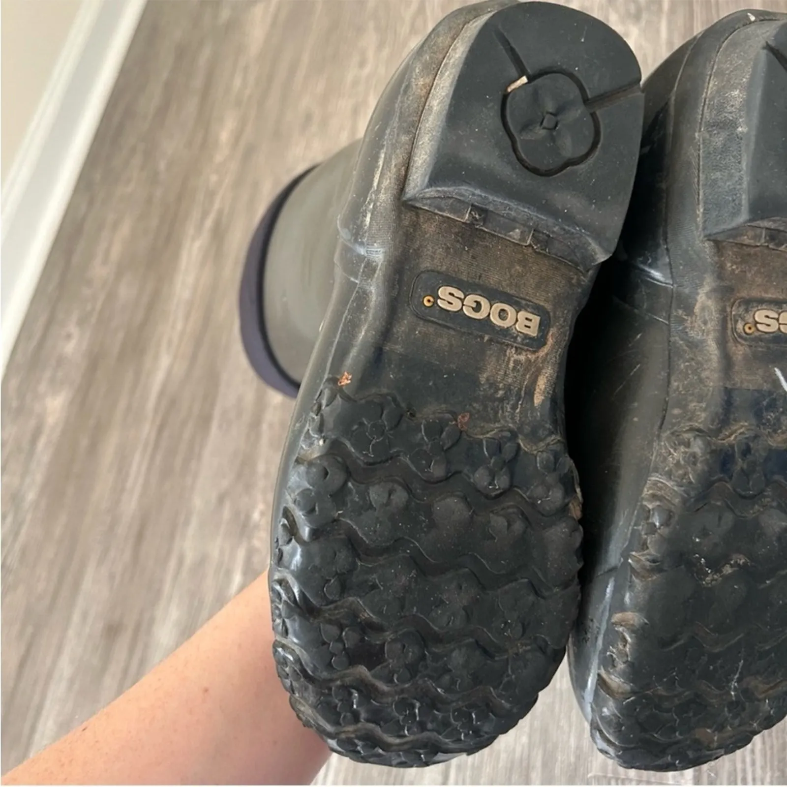 Bogs Black Alex Quilted Tall RainBoots Size 6 - Image 7