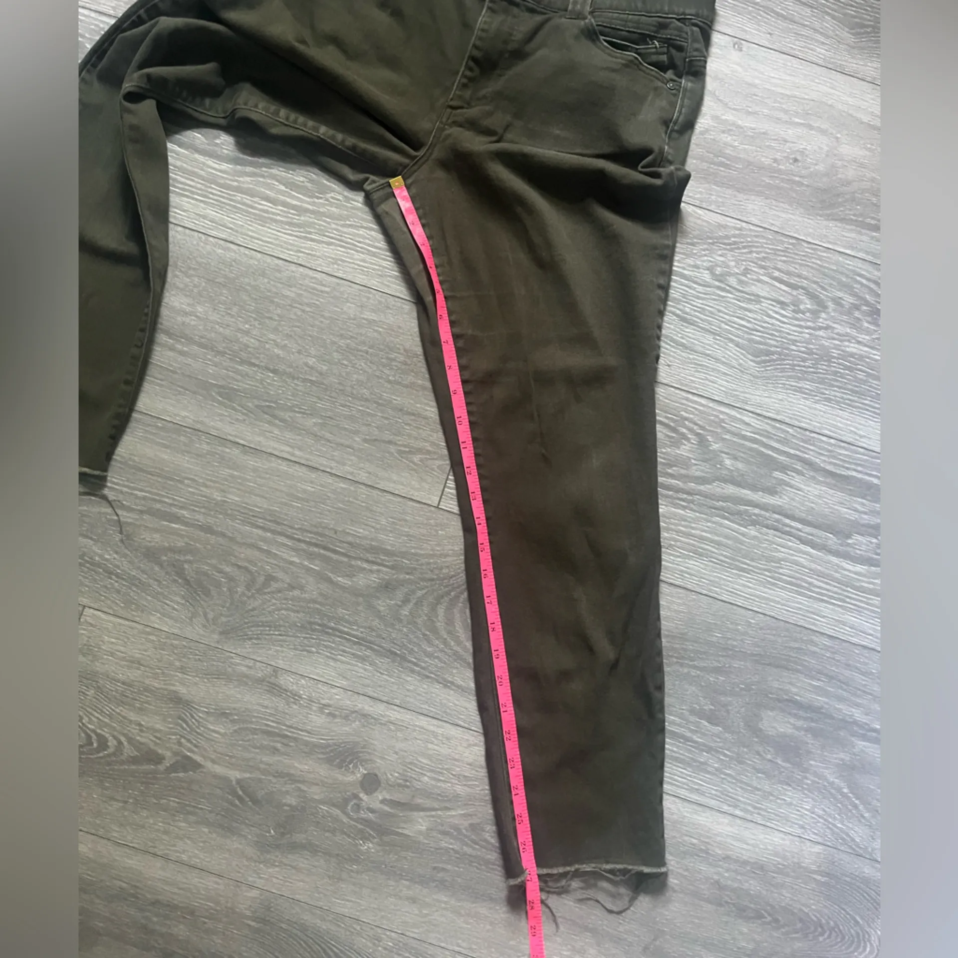 Democracy “Ab”solution Olive Army Green Denim Jeans Raw Hem Size 12 Fall Casual - Image 8