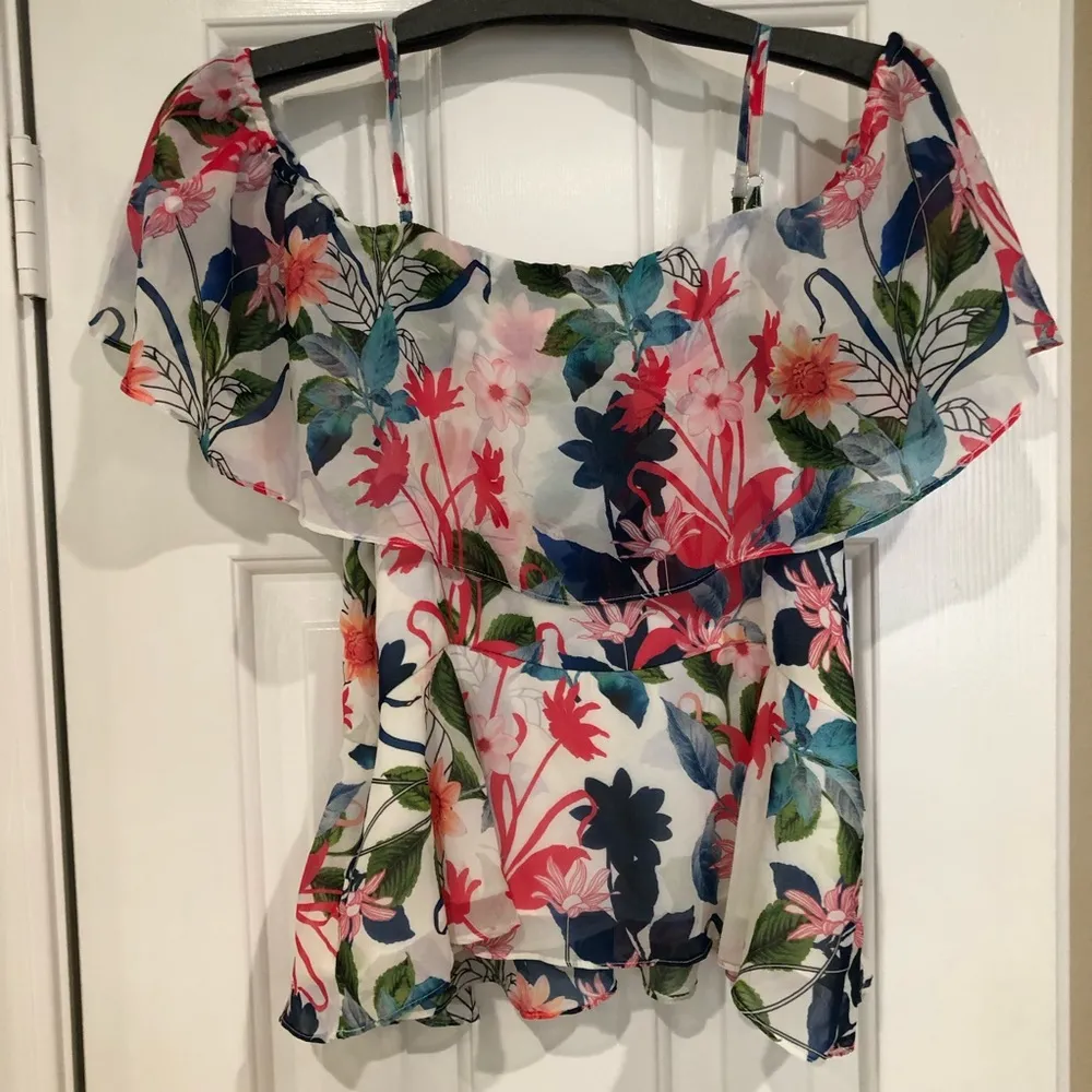 Parker Floral Pink Off Shoulder Cold Shoulder L - Image 6