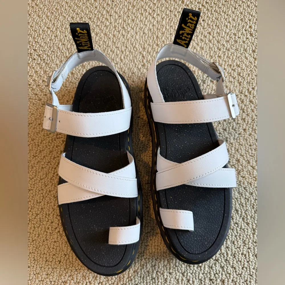 NWOT Dr. Marten Avry Hyrdro Leather Strap Blaire White Sandals Women's Size 10 - Image 2