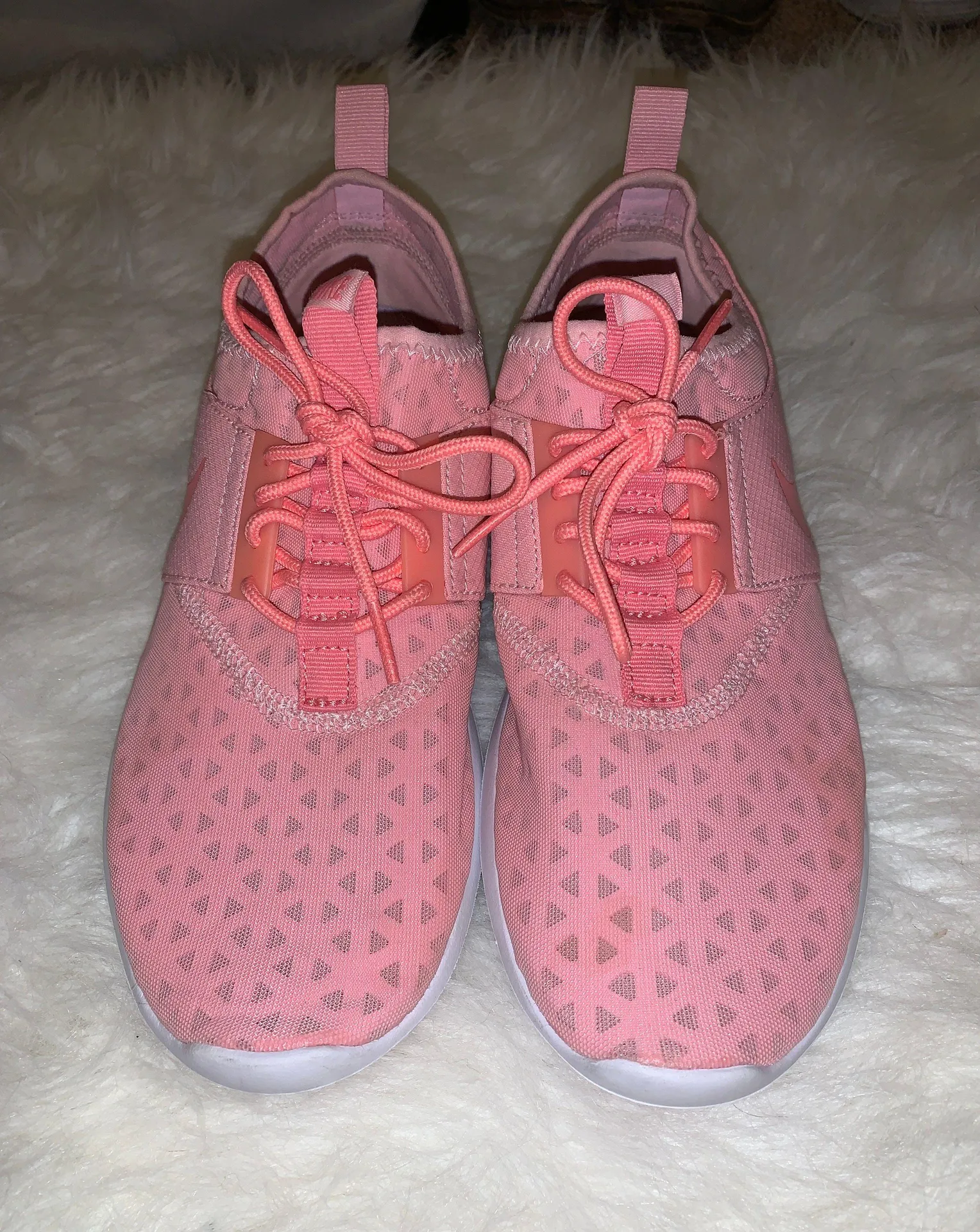 Nike Pink Running Shoes - Image 2