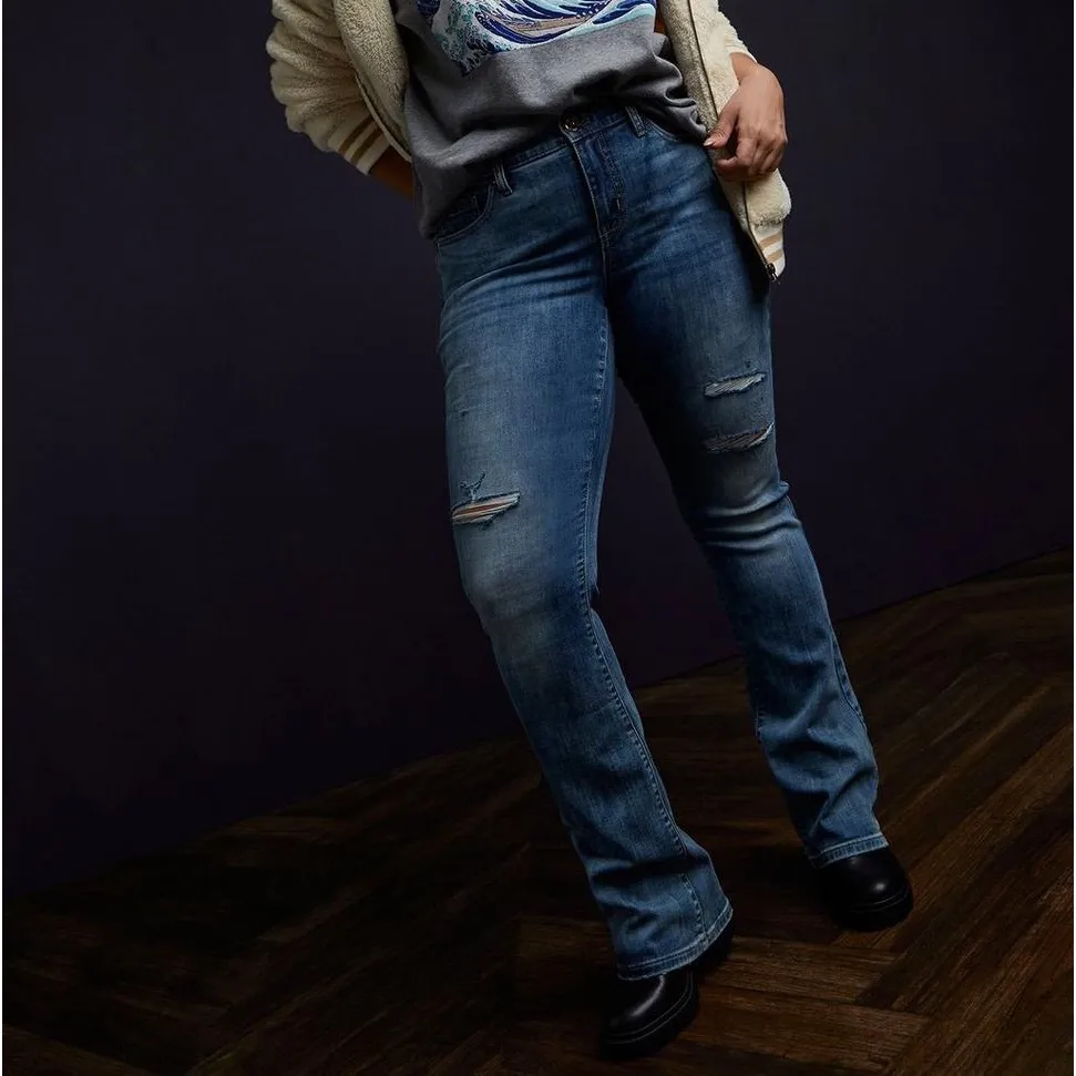 Torrid Slim Boot Super Soft Mid Rise Jean‎ Distressed Size 22 - Image 3