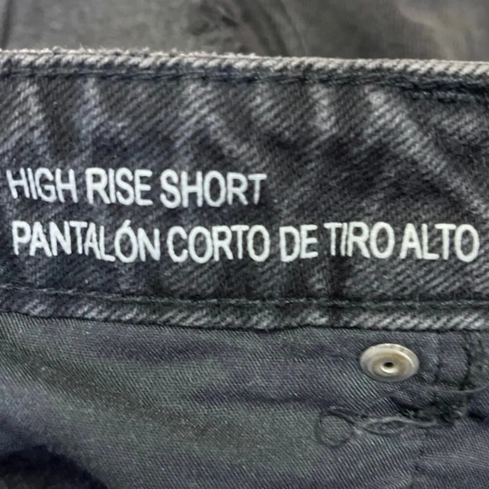 Wild Fable Black Denim High Rise Distressed Cut Off Hem Mini Jeans Shorts Size 6 - Image 4