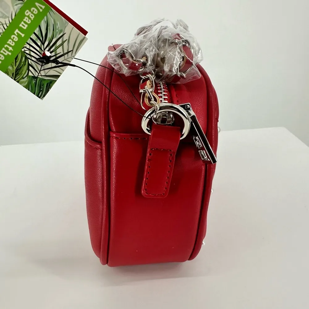 Badgley Mischka Red Diamond Quilted Camera Crossbody Bag with Pearls NWT - Image 9