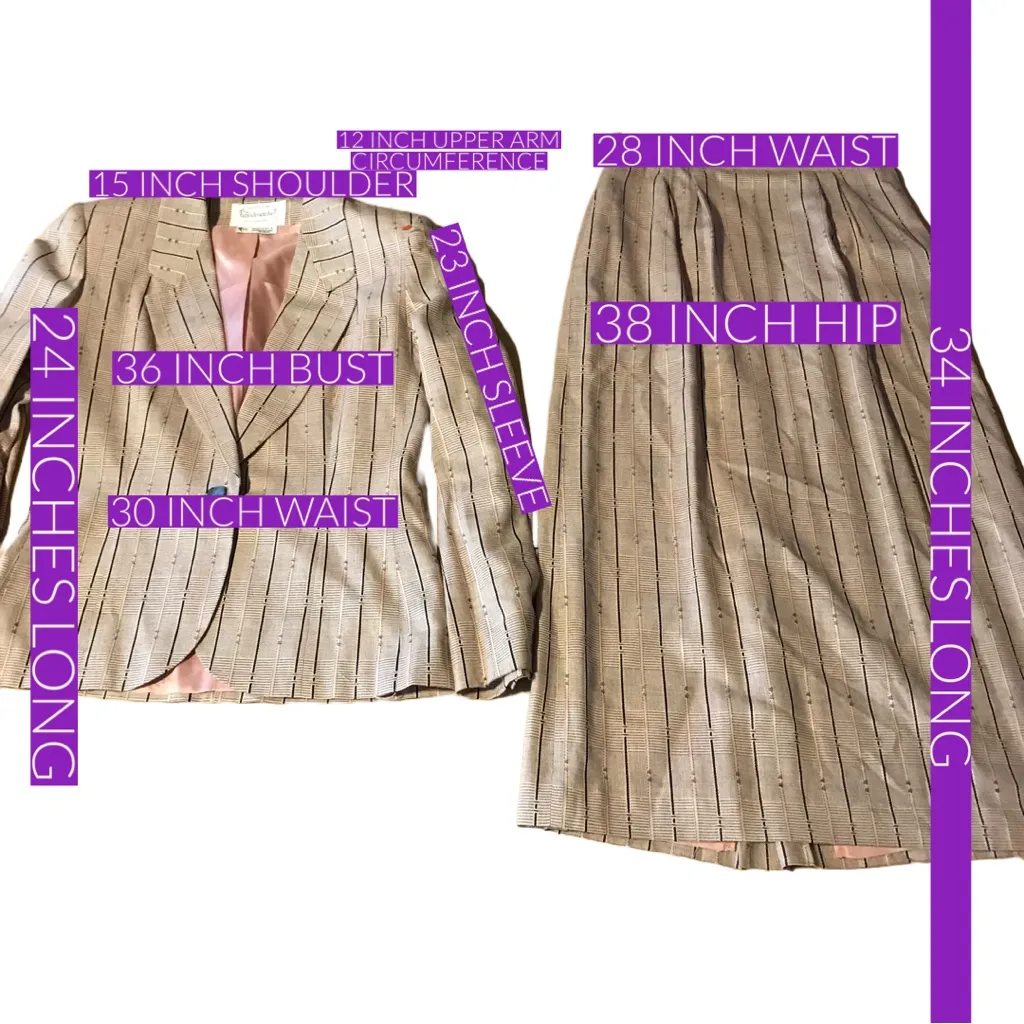 VINTAGE 1970'S HANDMACHER BLUSH & BLACK STRIPED PRINT SKIRT SUIT (8) - Image 11