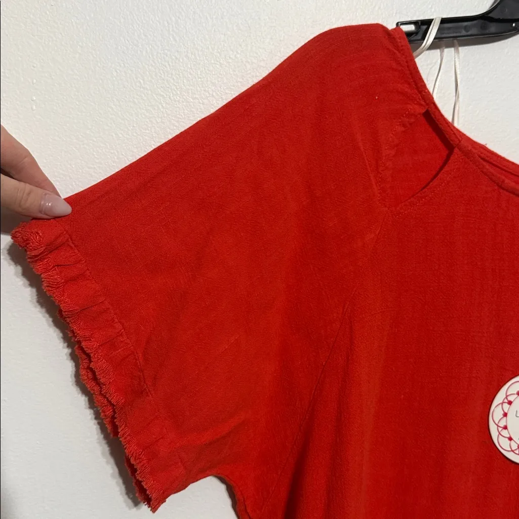 Umgee Linen Blend Cut Out Round Neckline Top with Frayed Fringe Hem - Image 8