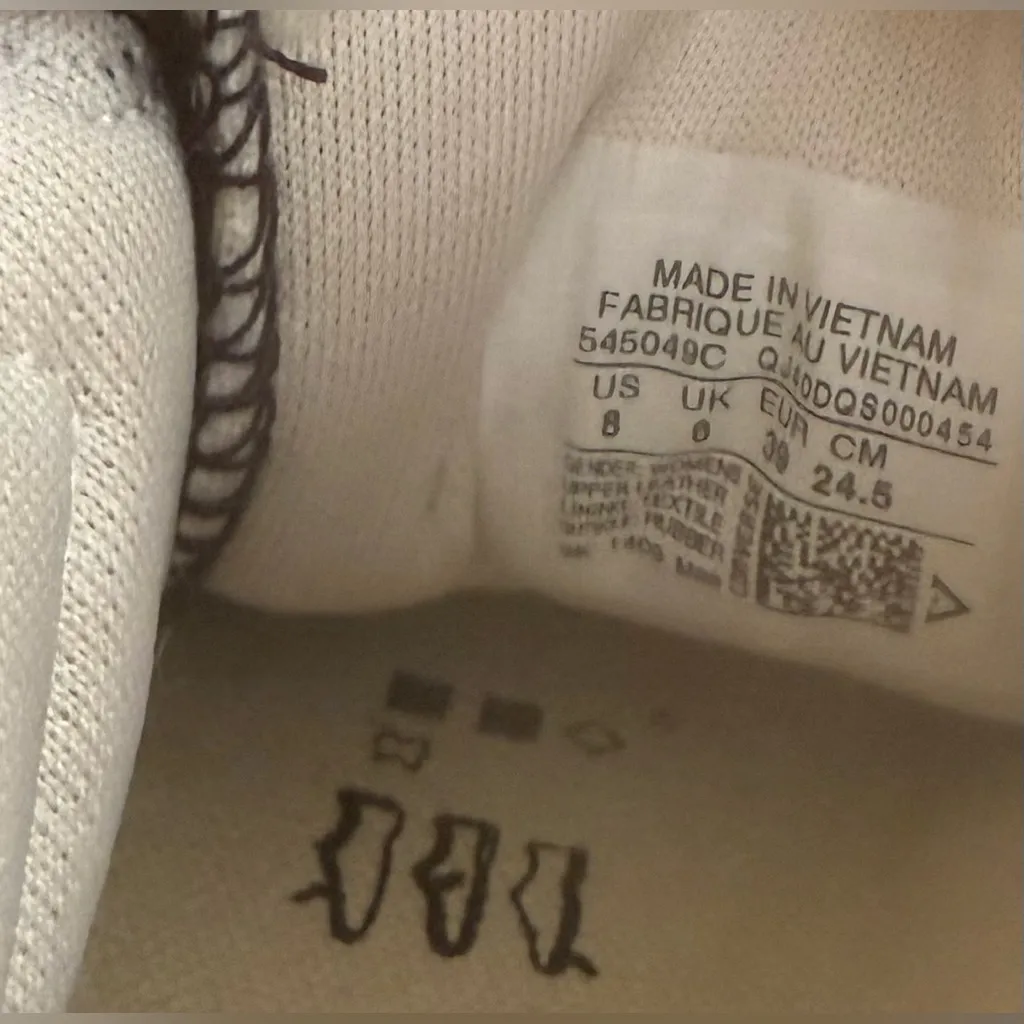 Converse CT Platform Plus Wool Collar Hidden Wedge Sneakers Womens Size 8 Black - Image 6