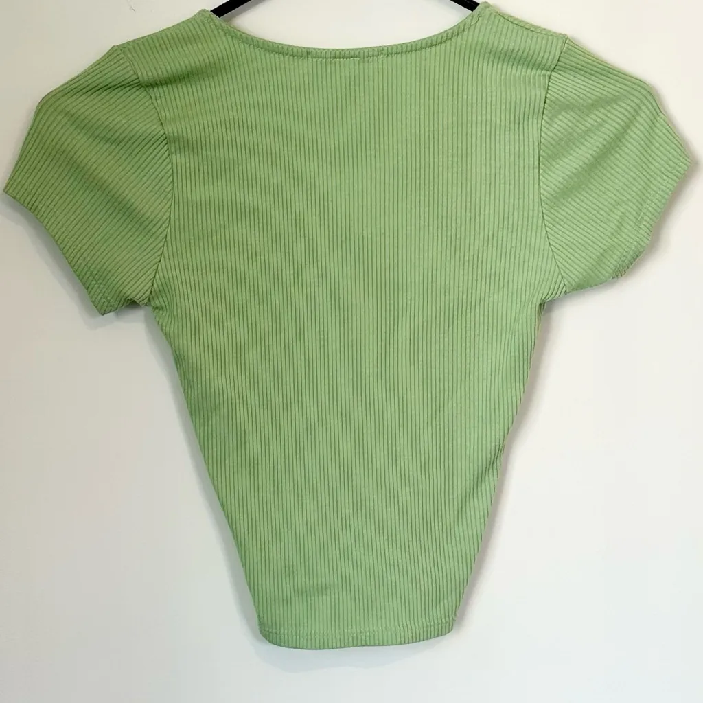 RSQ Light Green Ribbed V-Neck Blouse - Size: Extra Small - Image 3