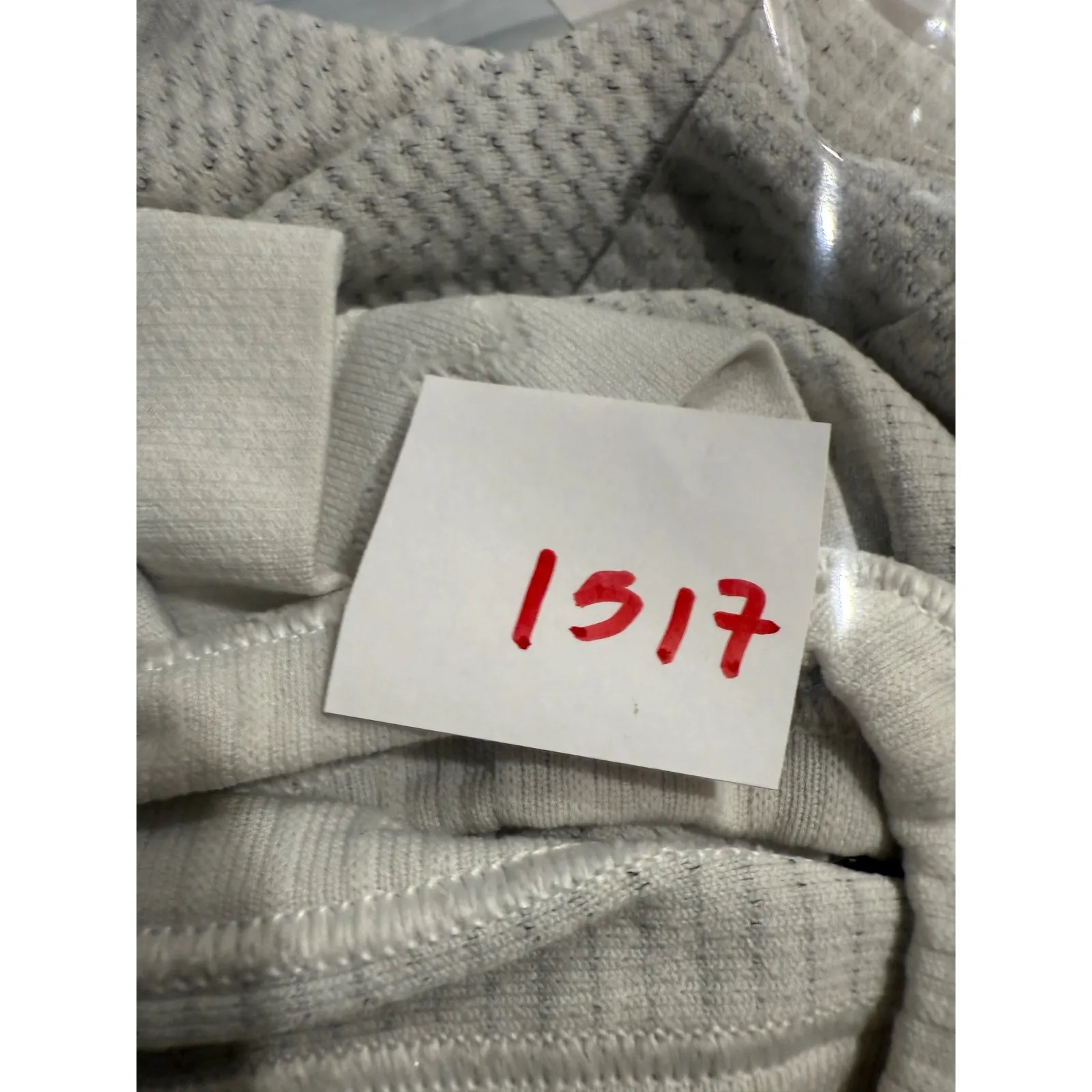 Lululemon White swiftly tank top Activewear Workout Athletic Yoga Women's‎ flaw - Image 8