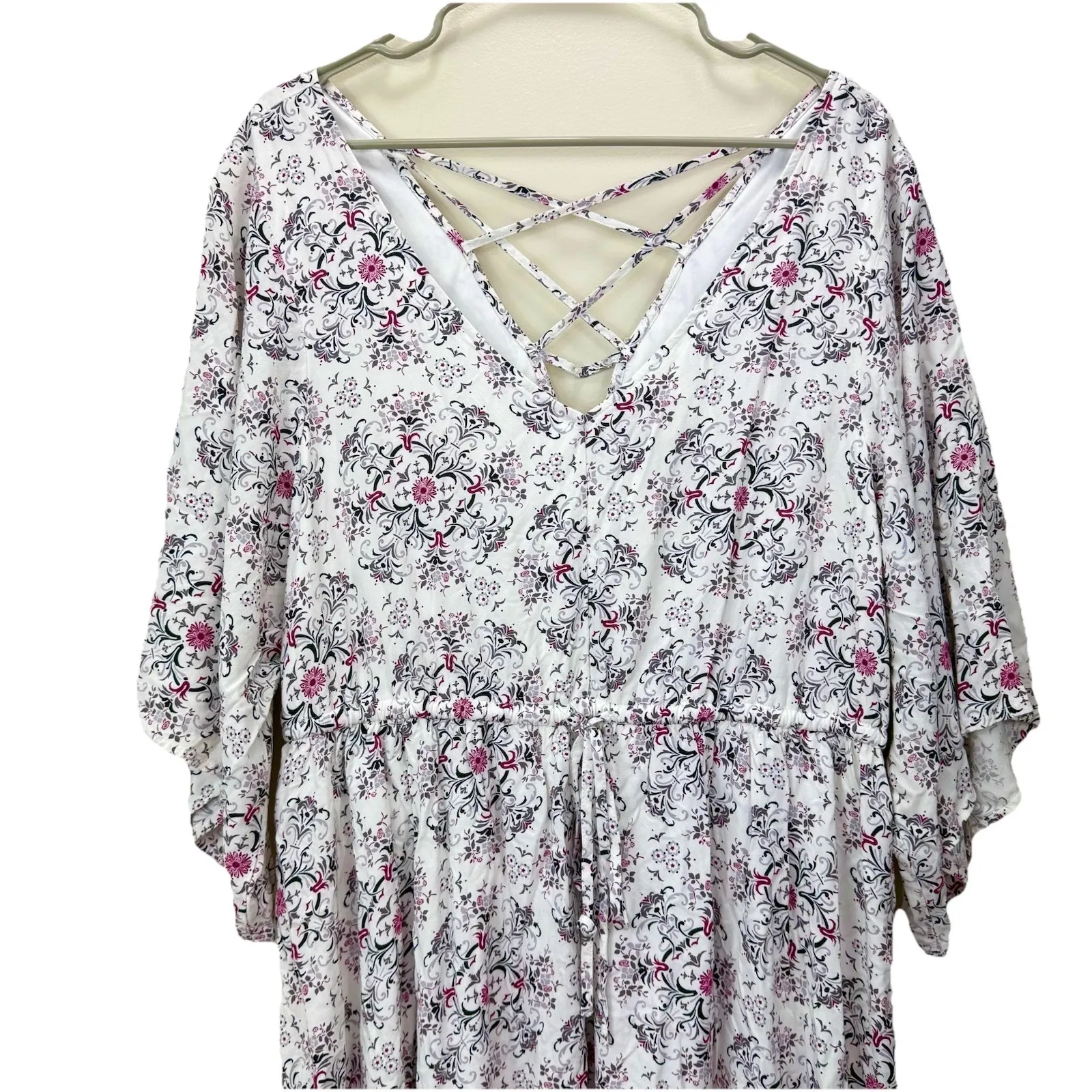 Torrid Ivory Floral Mandala‎ Flare Sleeve Challis  Strappy Back Dress Size 2X - Image 4
