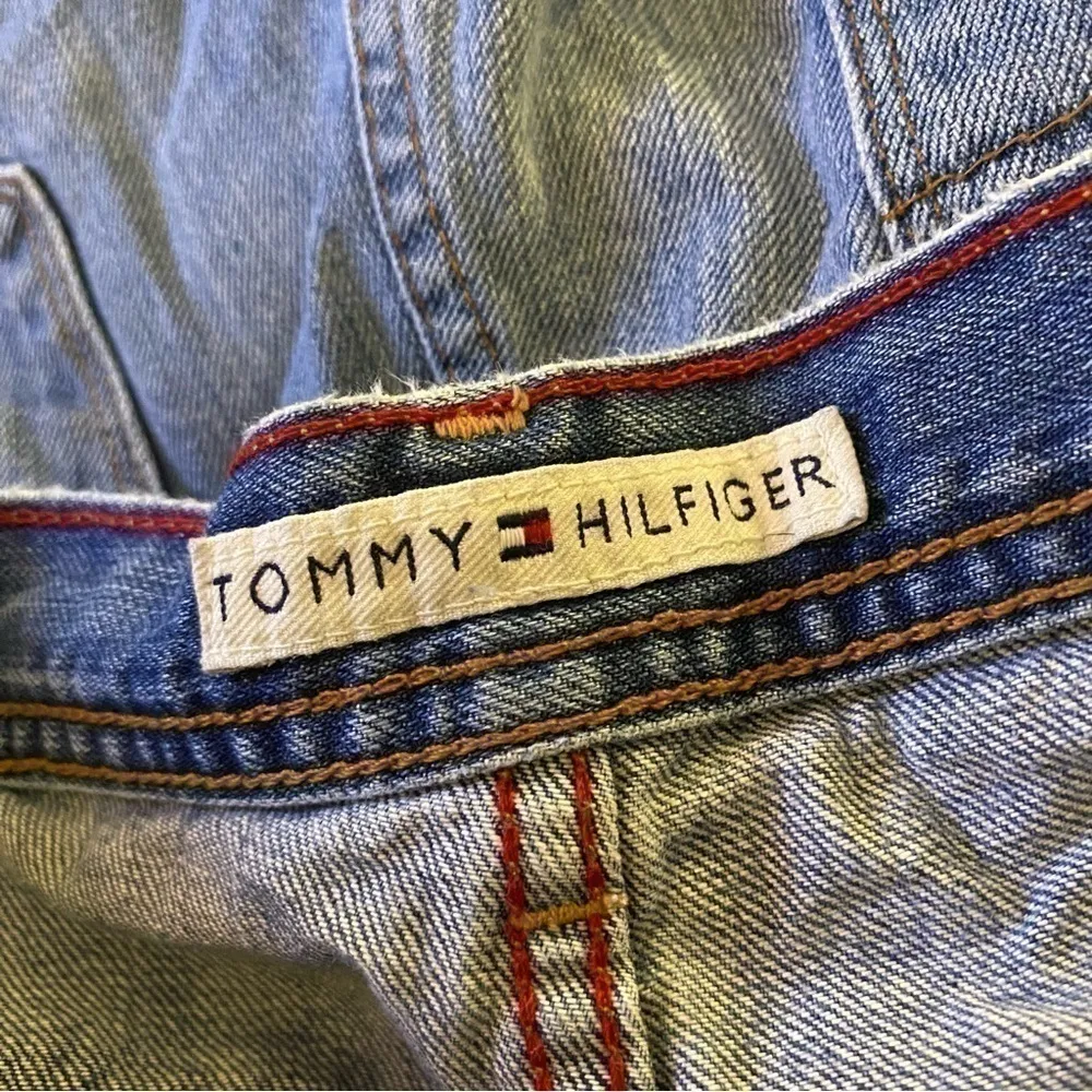Vintage Y2K Tommy Hilfiger Straight Leg Denim Jeans Indigo 14 Inseam A - Image 3