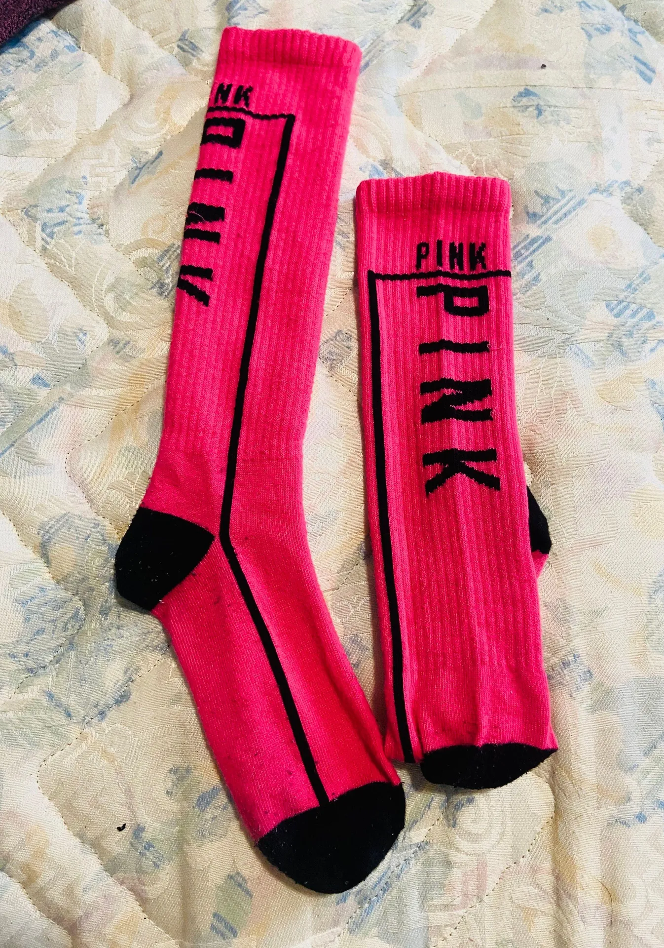 PINK - Victoria's Secret Socks - Image 5