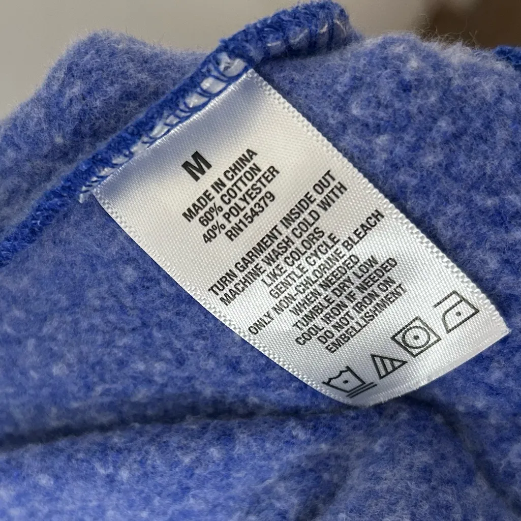 Aeropostale Royal Blue Pullover with Pink Logo - Image 4