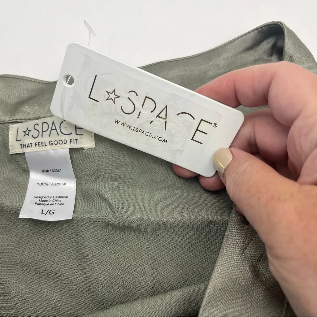 L*Space Delta Metallic Skirt Mini With Slit‎ Light Olive Size Large Womens NEW - Image 4