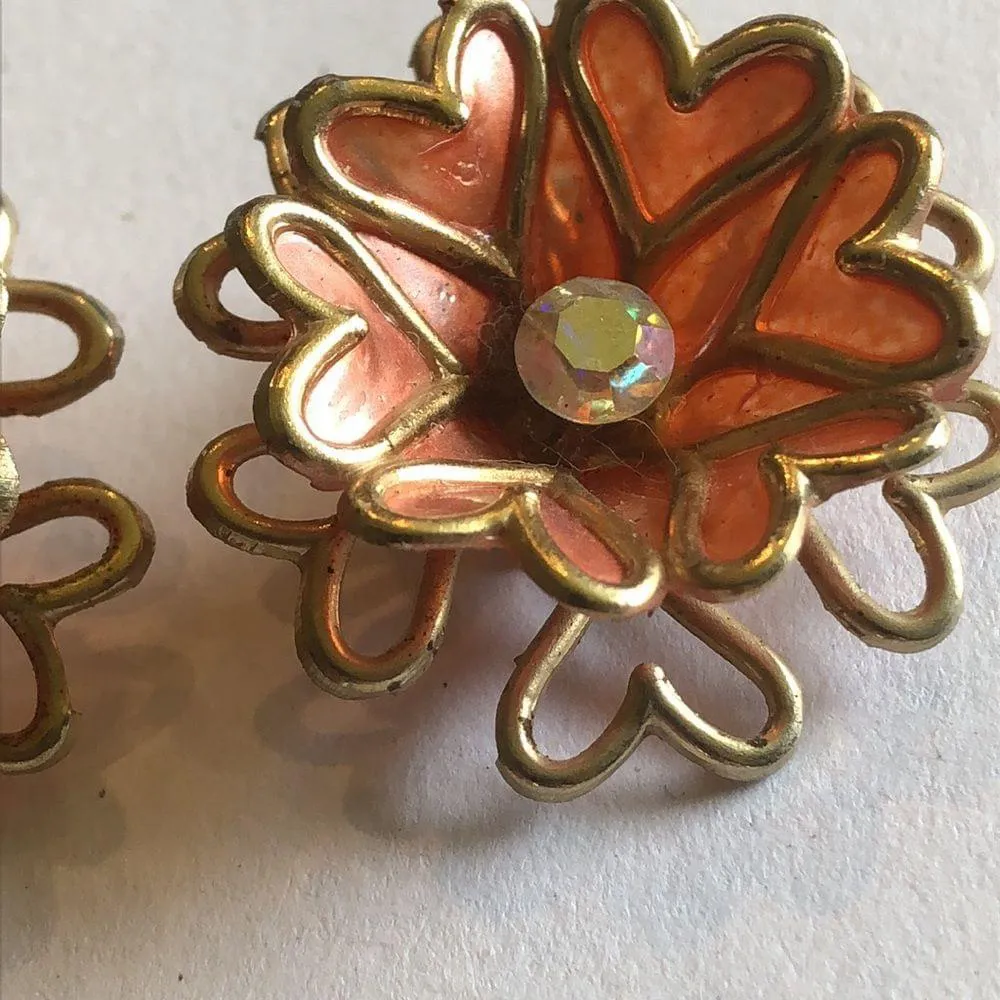 Coro Vintage Melon Shimmer AB Rhinestone Flower Brooch Clip On Earrings Set Gold - Image 6