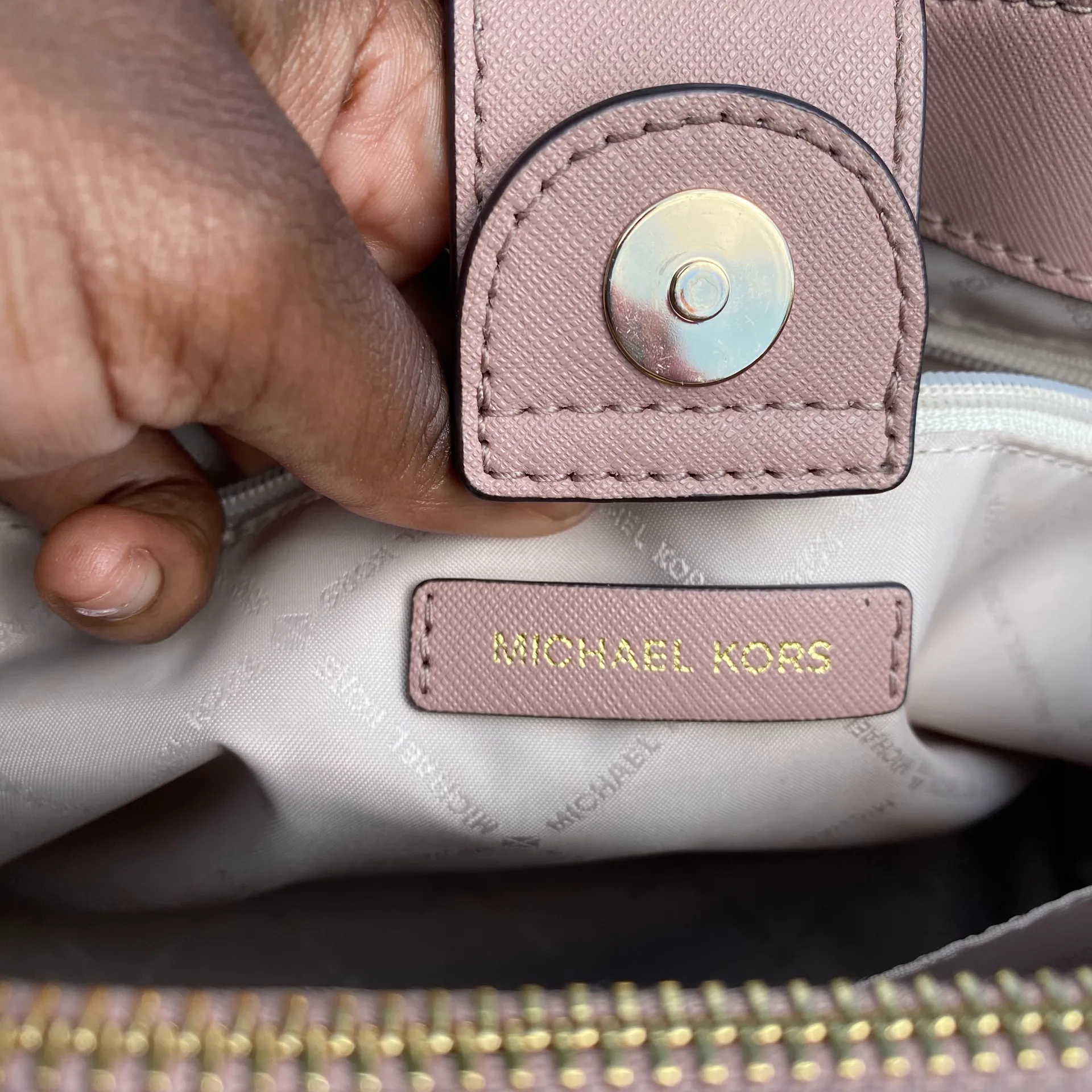 Michael Kors Bag - Image 8