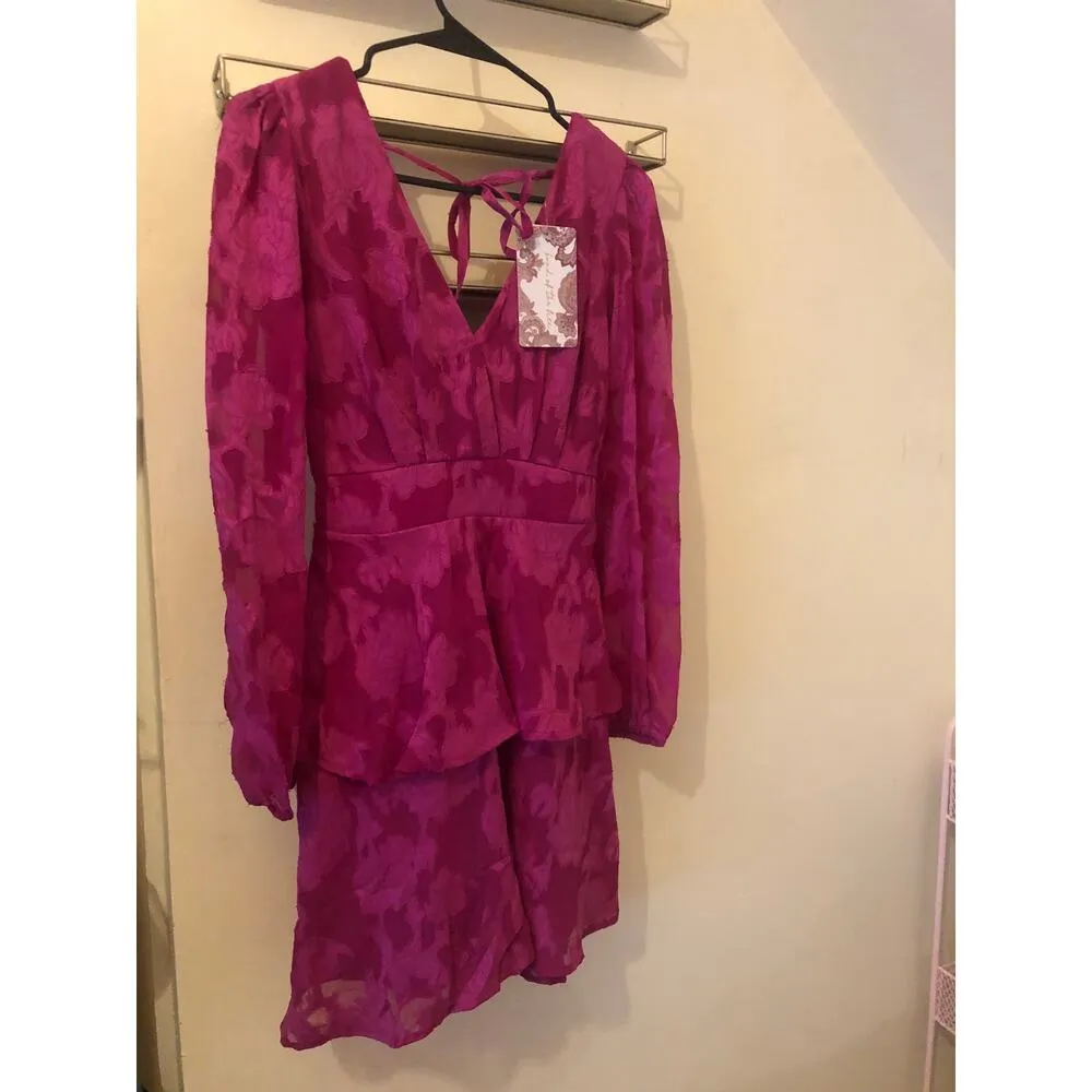 Band of Gypsies NWT Kiss Me Fuschia Peplum Boho Tie Back Mini Dress Size XS - Image 3
