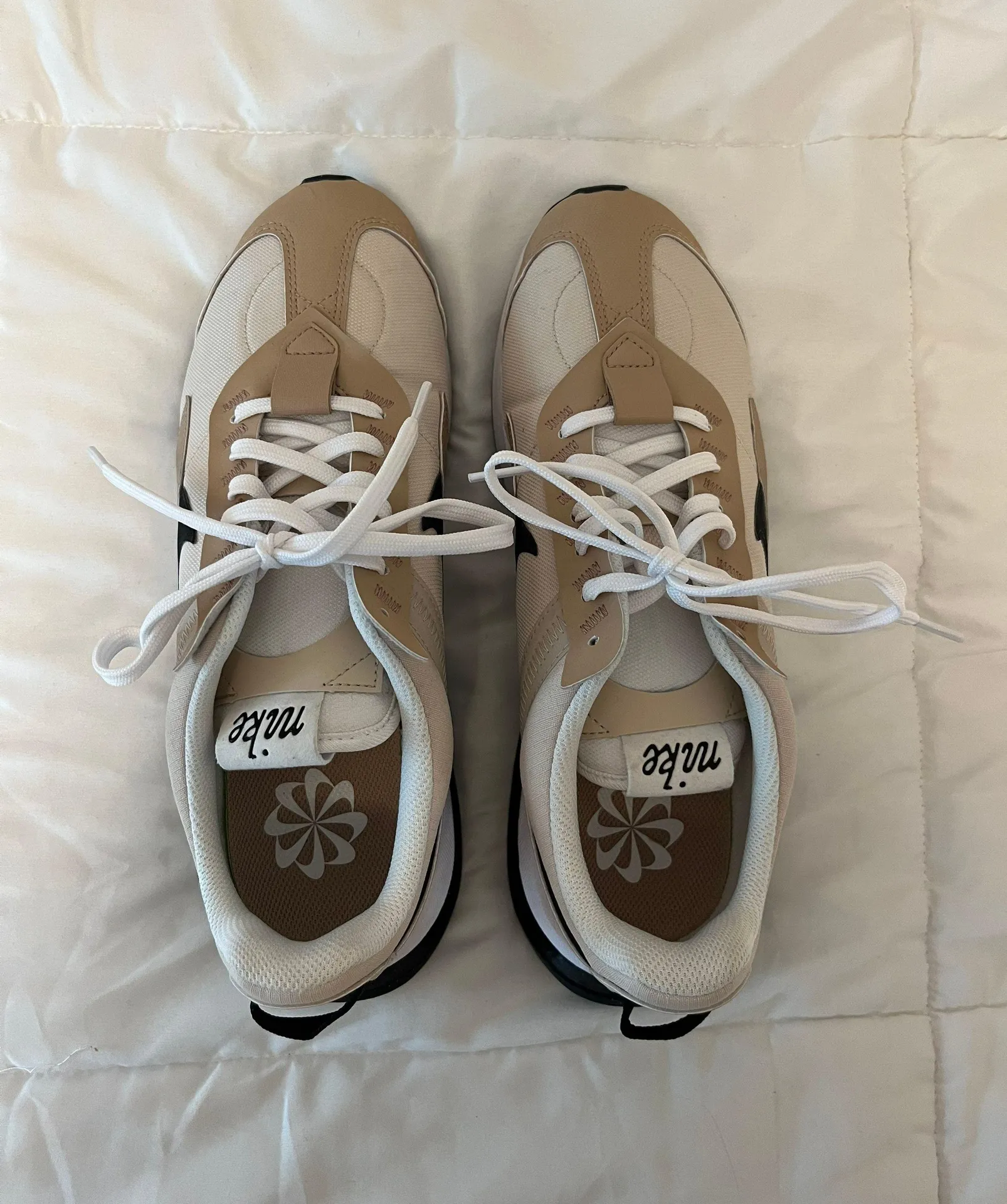 Nike Air Max Pre-Day - Image 2