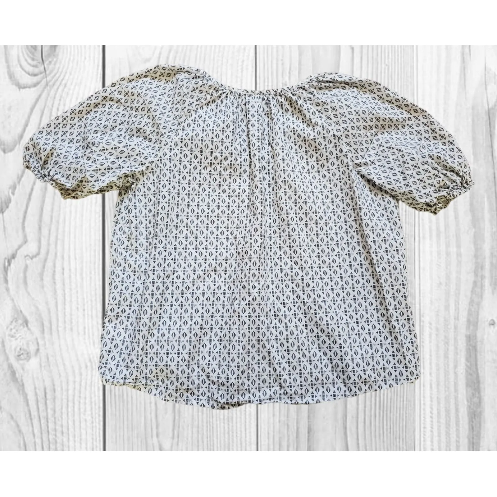 A New Day Shirt Women Small White Boho V - Image 2