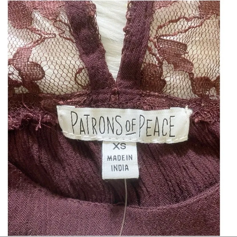 Patrons of Peace Lace Detail Bell Sleeve Flowy Tunic Top New XS NWT - Image 9
