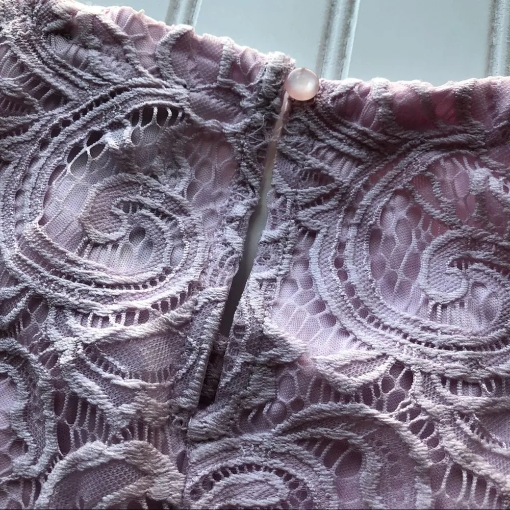 Adrianna Papell Lace Knit Top Sleeveless Medium Nwt Lilac - Image 11