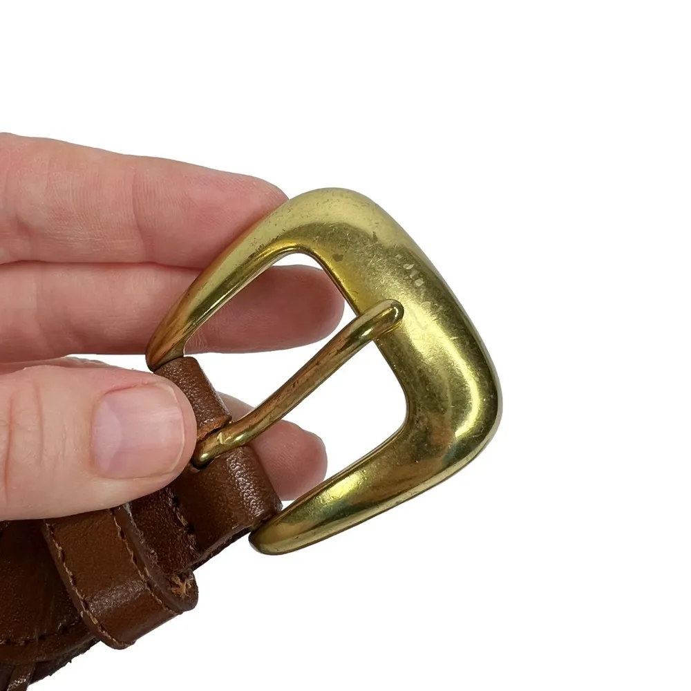 Genuine Leather Neutral Colors Interlocking Gold Buckle Belt - Image 5