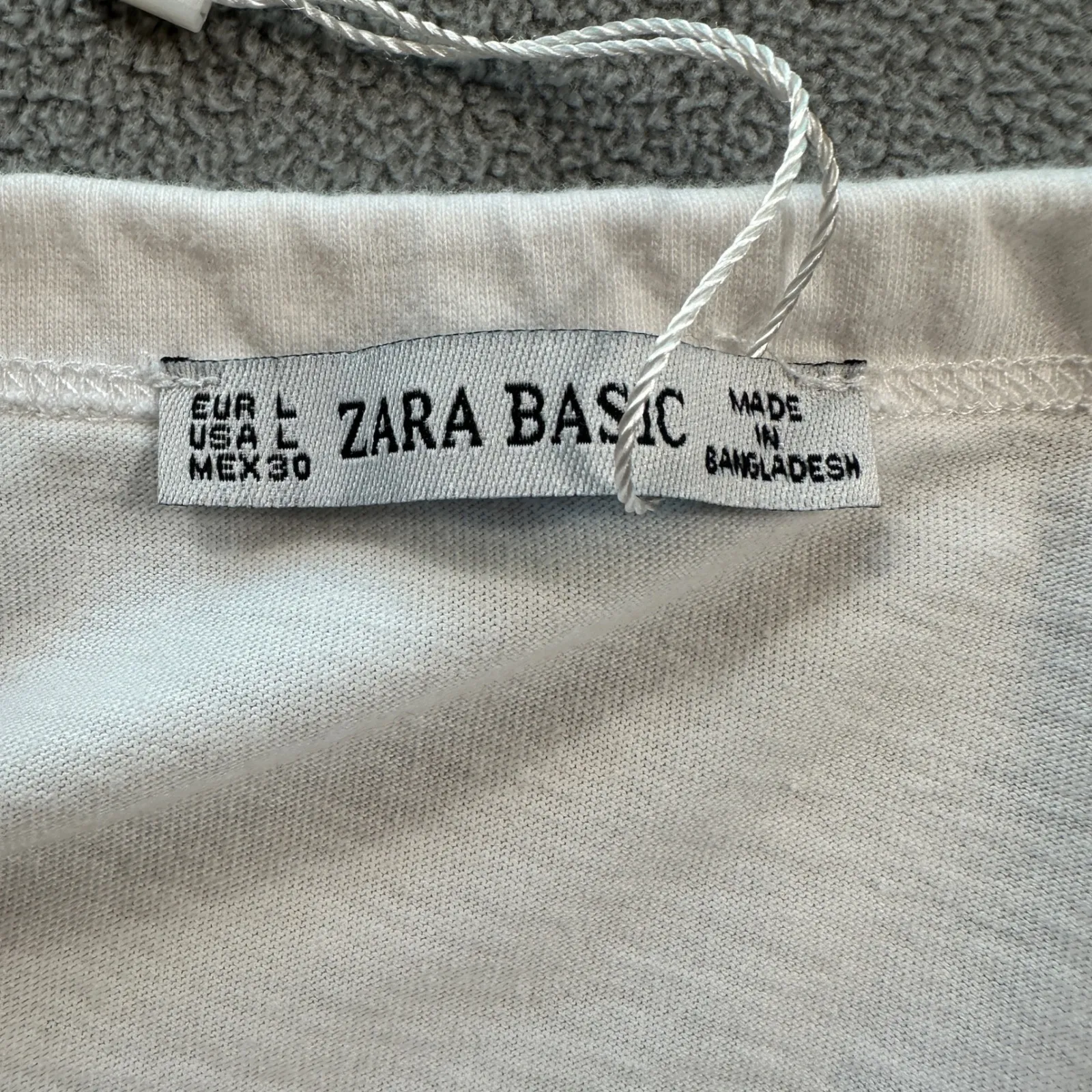 ZARA Basic T Shirt Womens Size L White Graphic Don't Do It Magazine Print NWOT Size L - Image 4