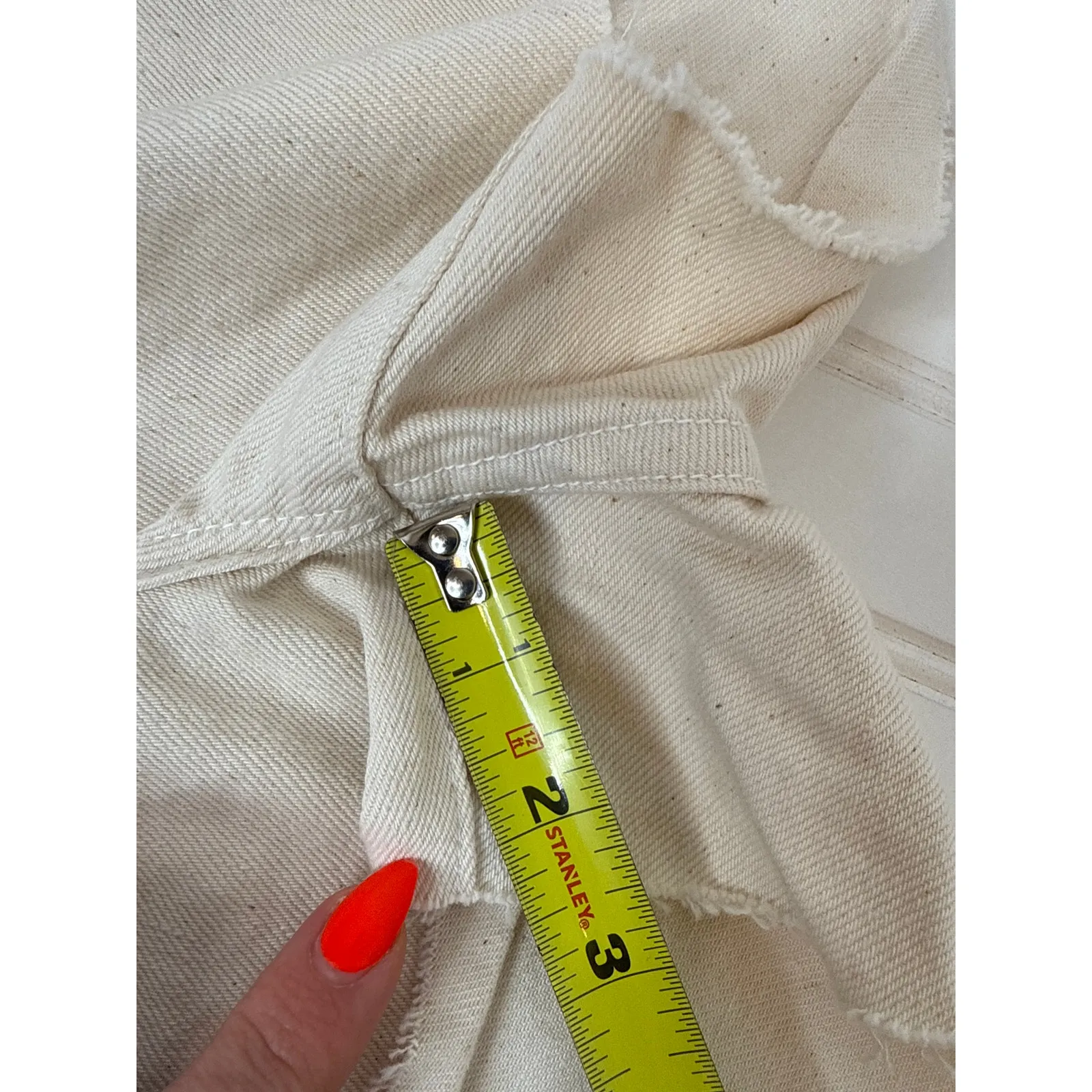 NWT L’AGENCE AUDREY Denim Shorts Cream & Blue Raw Hem Mid Rise Bundle Size 25 - Image 9