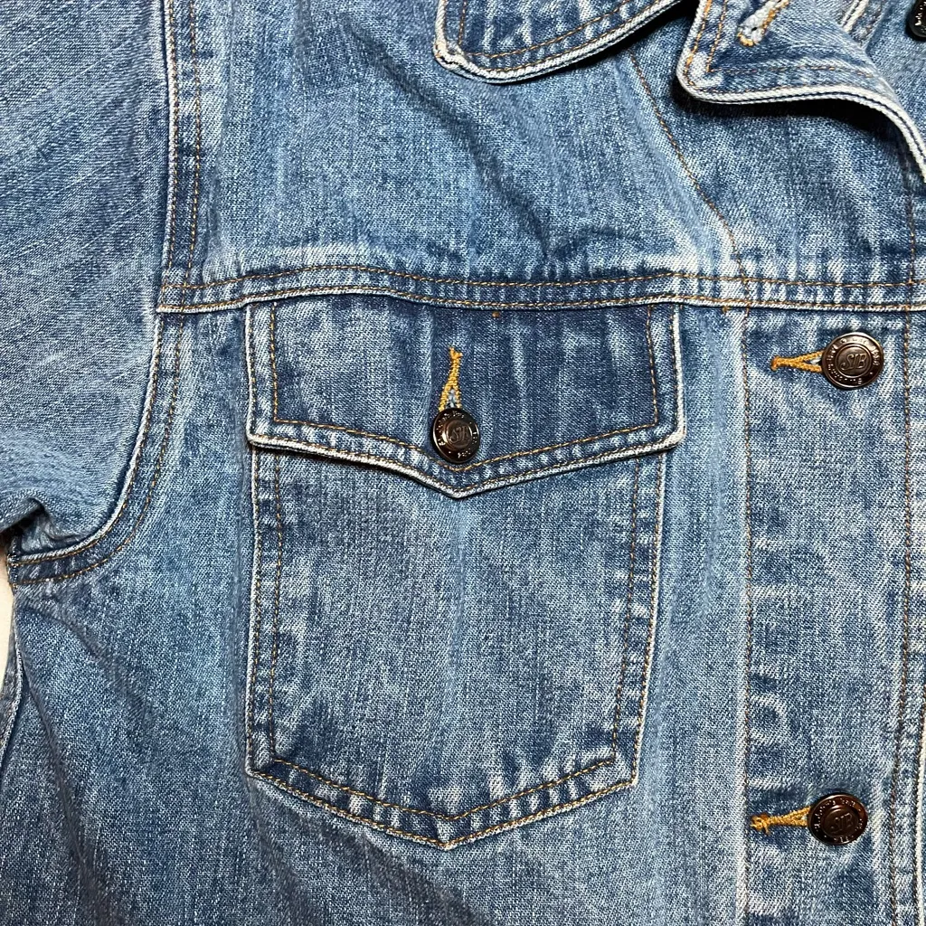 St. John's Bay Denim Jean Jacket size medium classic button casual - Image 5