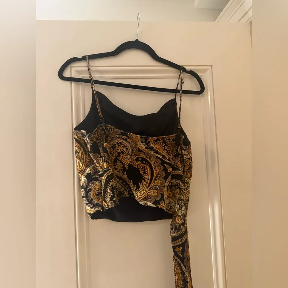 House of Harlow X Revolve Patrice Top Gold - Image 6