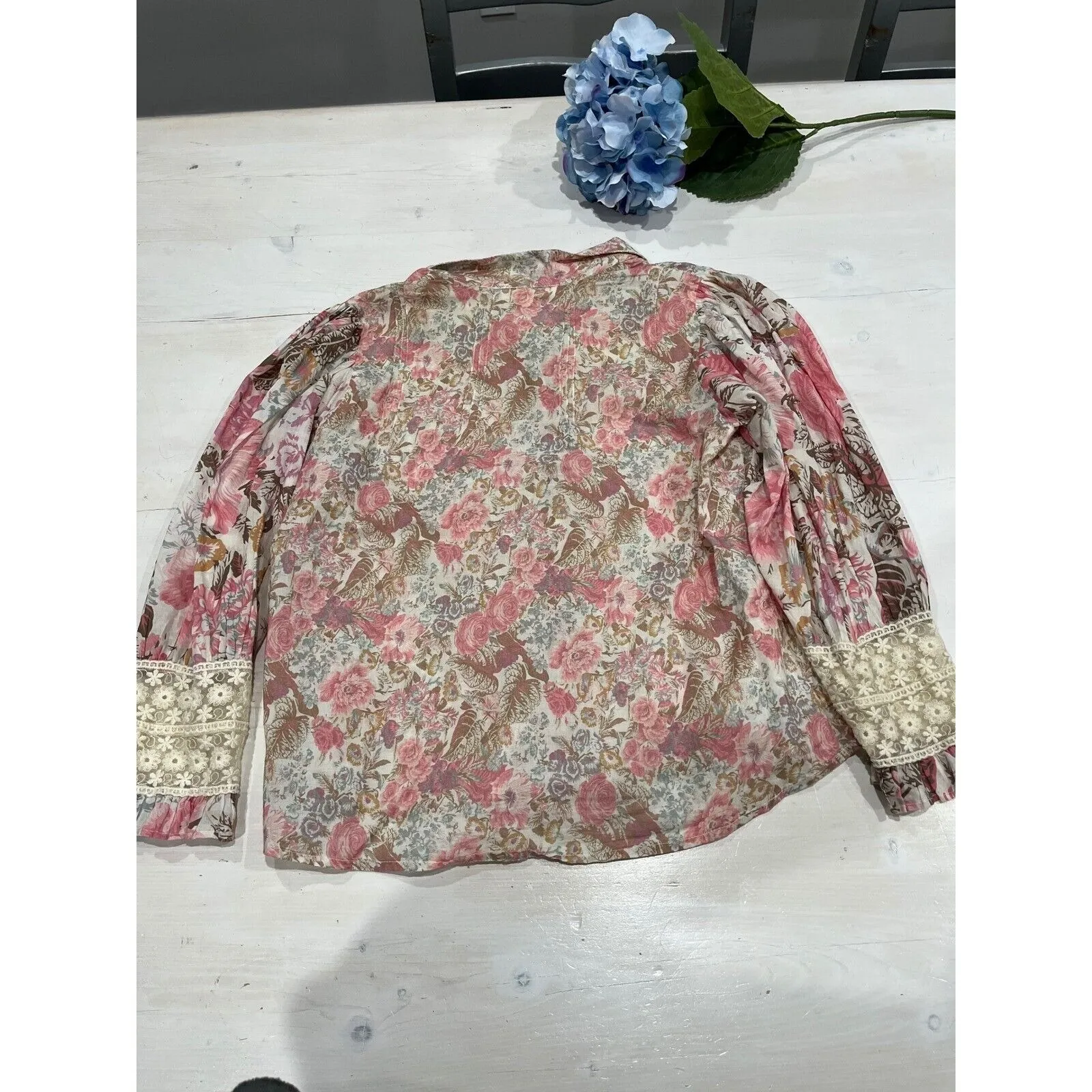 LoveShackFancy Brooke Floral lace Blouse button down Cuff Long‎ Sleeve Top XS - Image 8