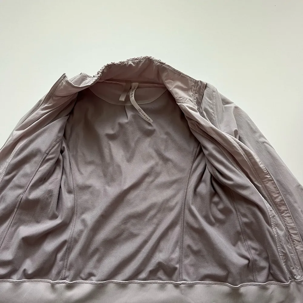 lululemon athletica Sights Seen Jacket Chrome-Size 6 - Image 16