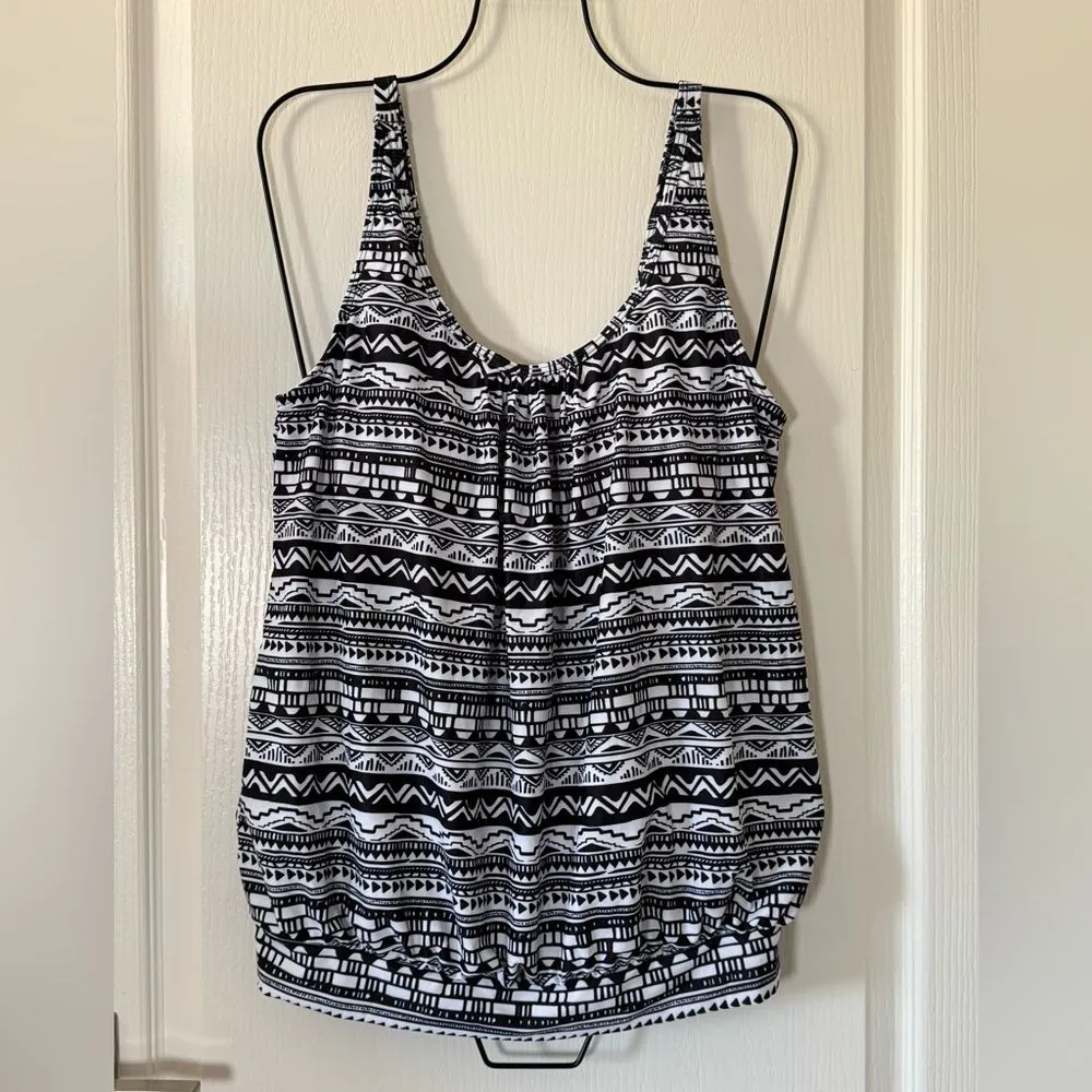 Yonique Blouson Tankini Top Loose Fit Swim Top Black White Stripes Tribal L NWT Size L - Image 2