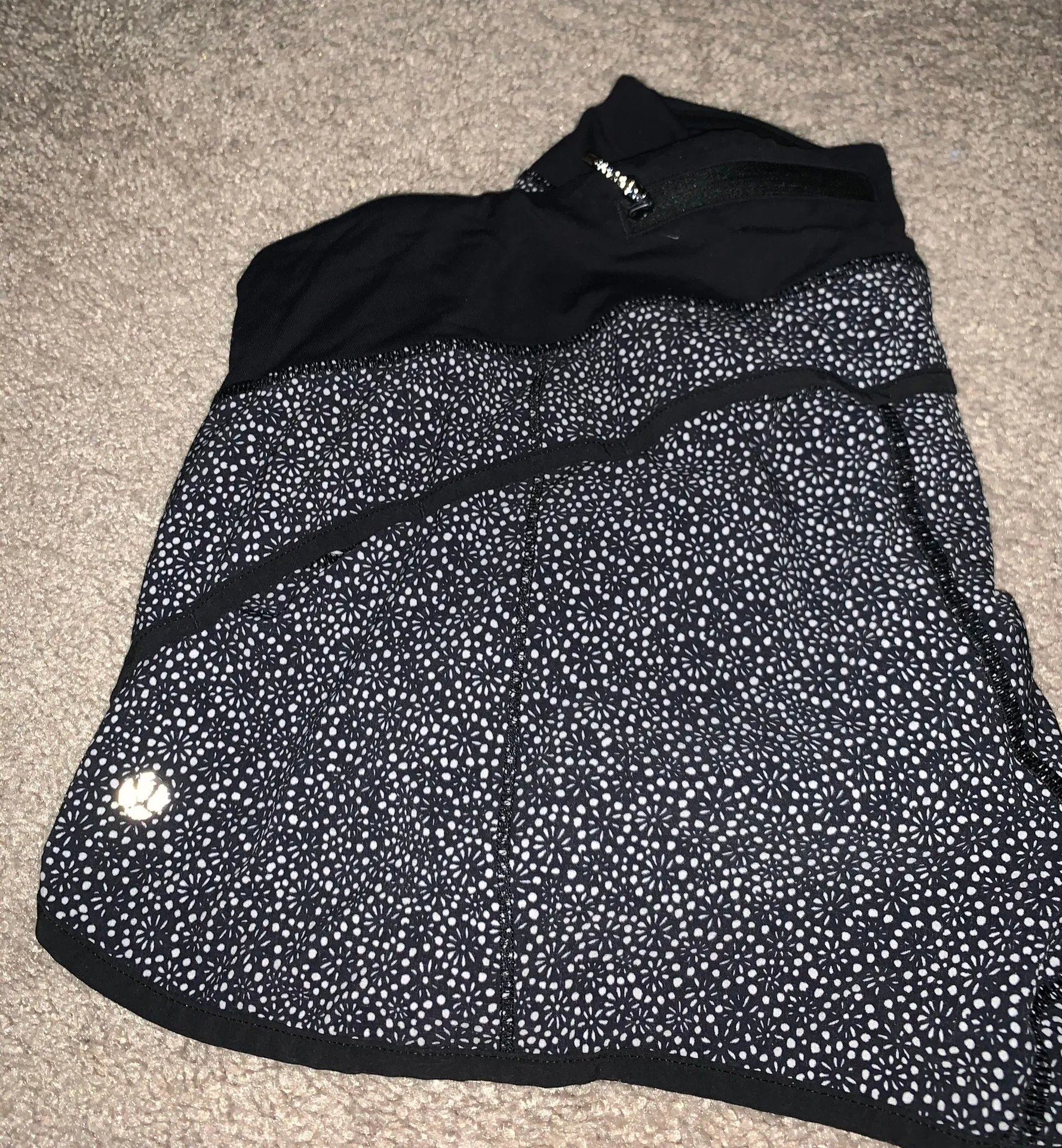 Lululemon Shorts 2.5” - Image 2