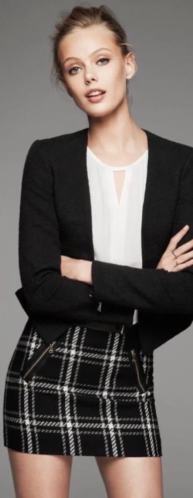 EXPRESS Textured Tartan Plaid gold zip Mini Skirt - Image 4